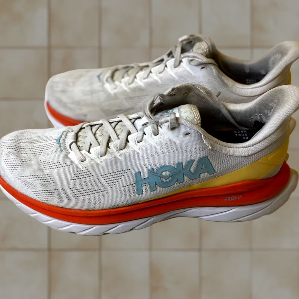 Vintage Hoka One One Mach 4 Sneaker Mens Size 12D White Athletic Size US 12 / EU 45 - 1 Thumbnail