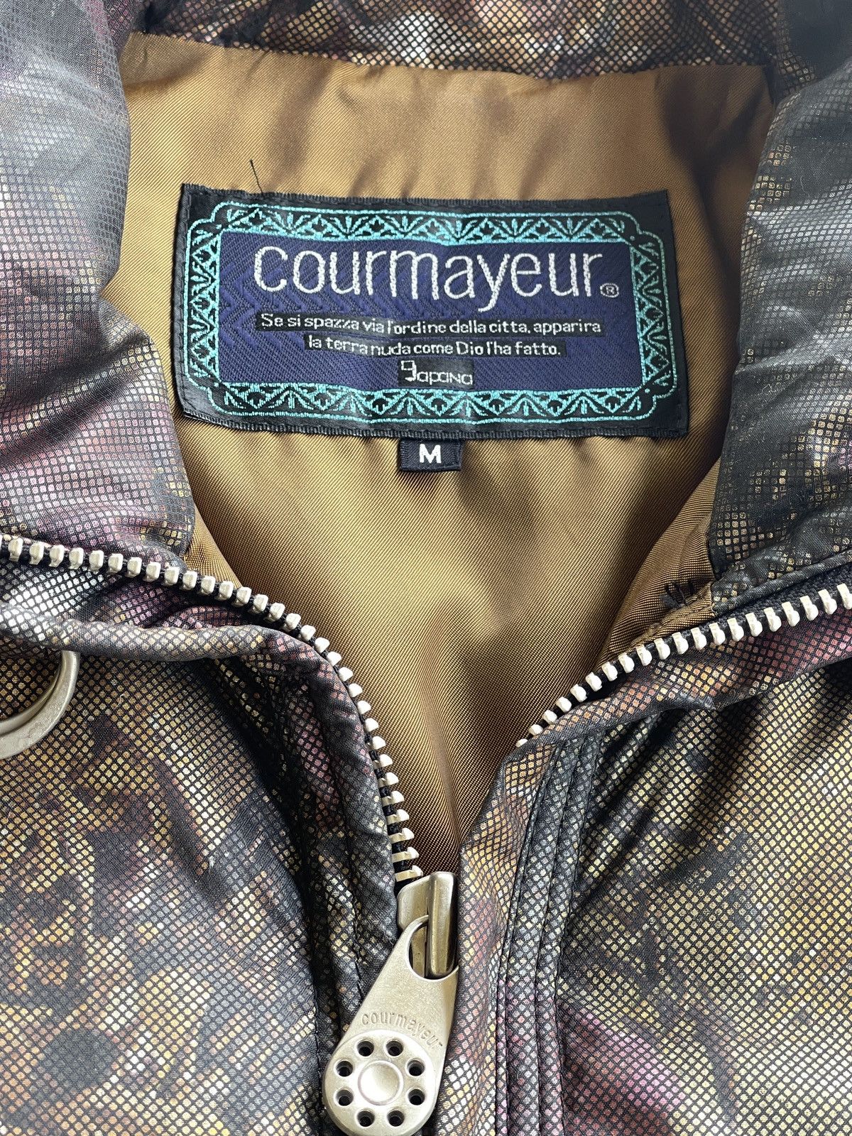 Vintage Vintage 90s Courmayeur Oversized Insulated Ski Jacket Size M / US 6-8 / IT 42-44 - 14 Thumbnail