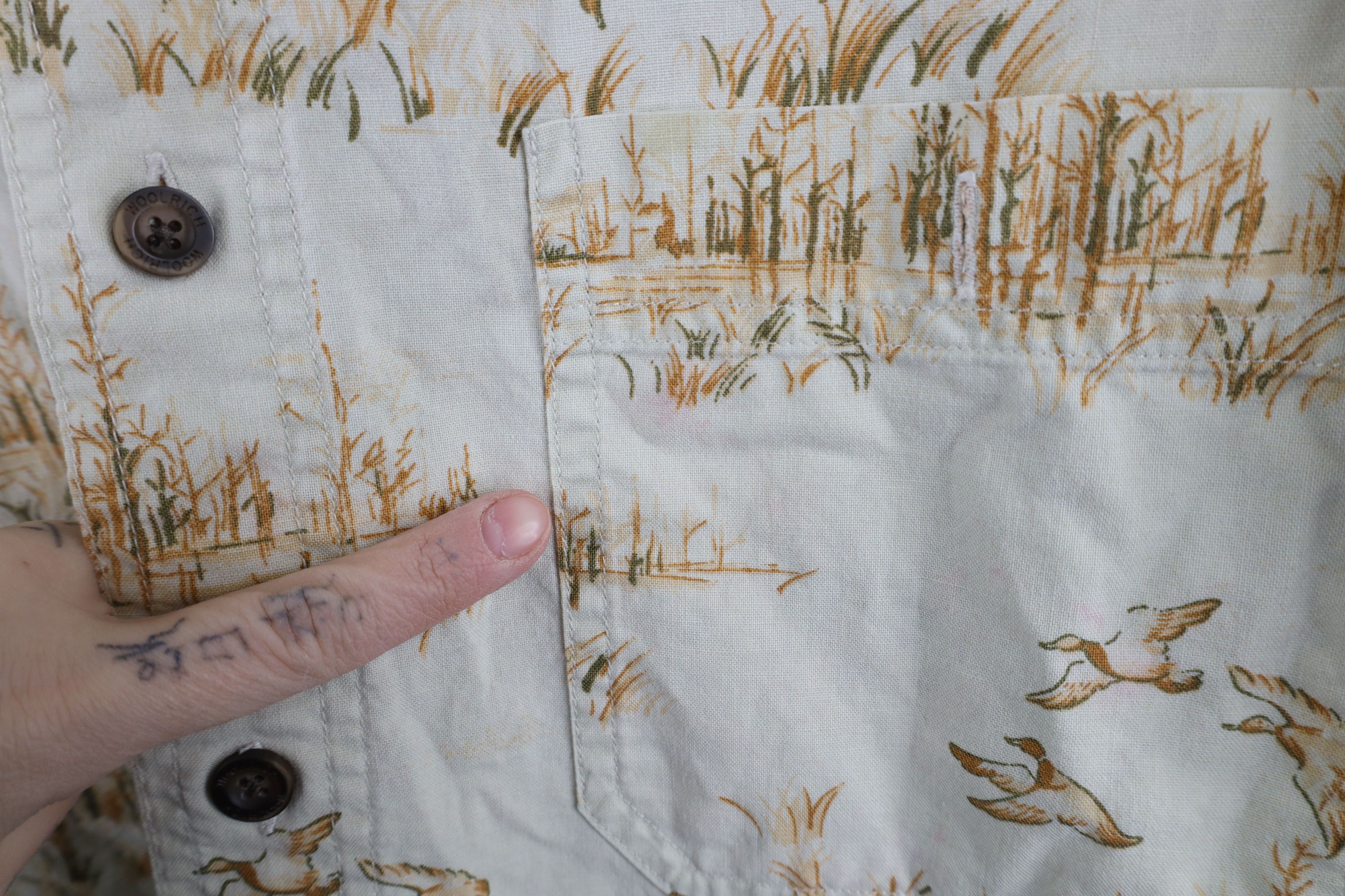 Vintage × Woolrich Woolen Mills Vintage 90s Woolrich Print Short Sleeve Button Down Shirt Size US L / EU 52-54 / 3 - 4 Thumbnail