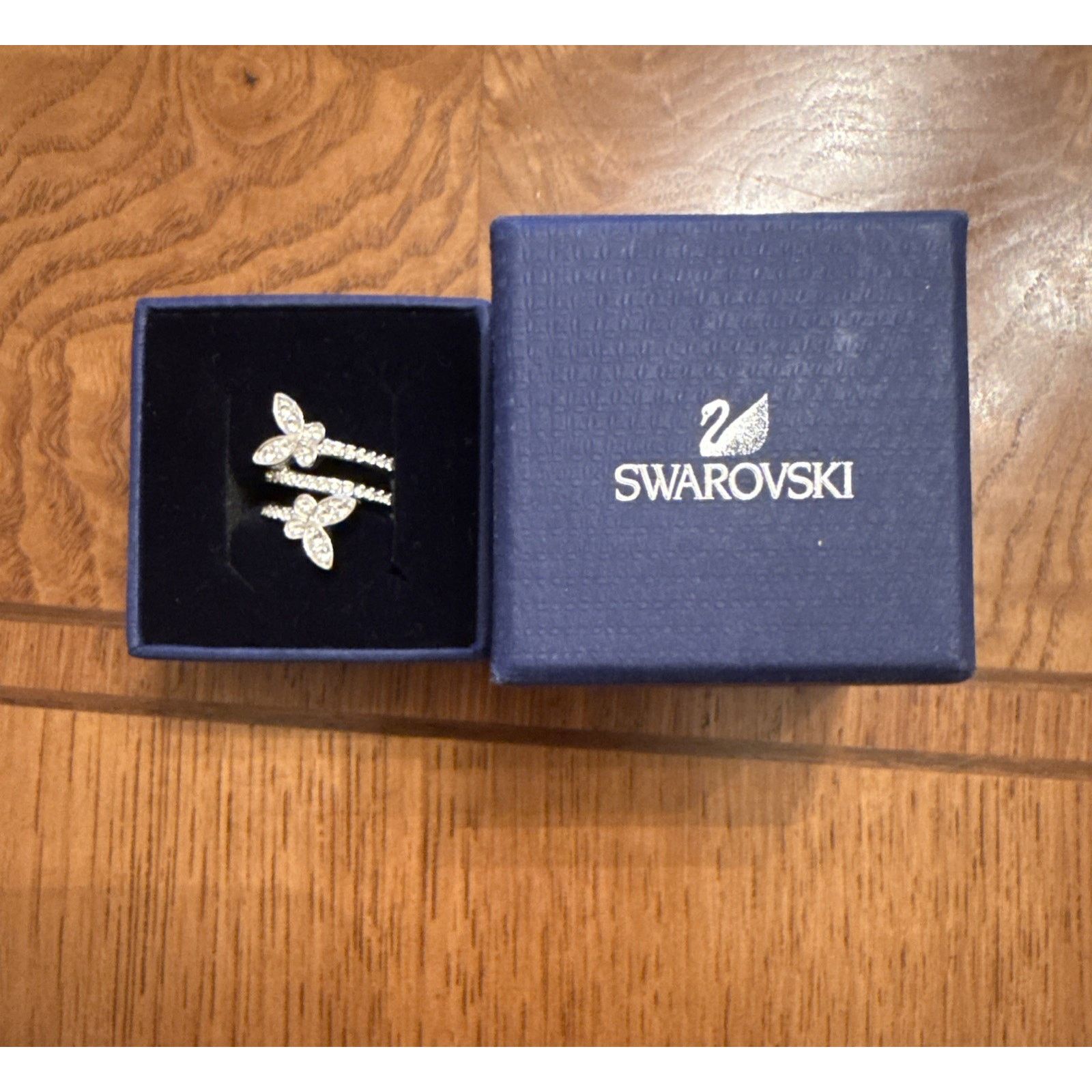 Swarovski Swarovski Butterfly Wrap Spiral Ring Size 6 w/ Box Size ONE SIZE - 2 Thumbnail