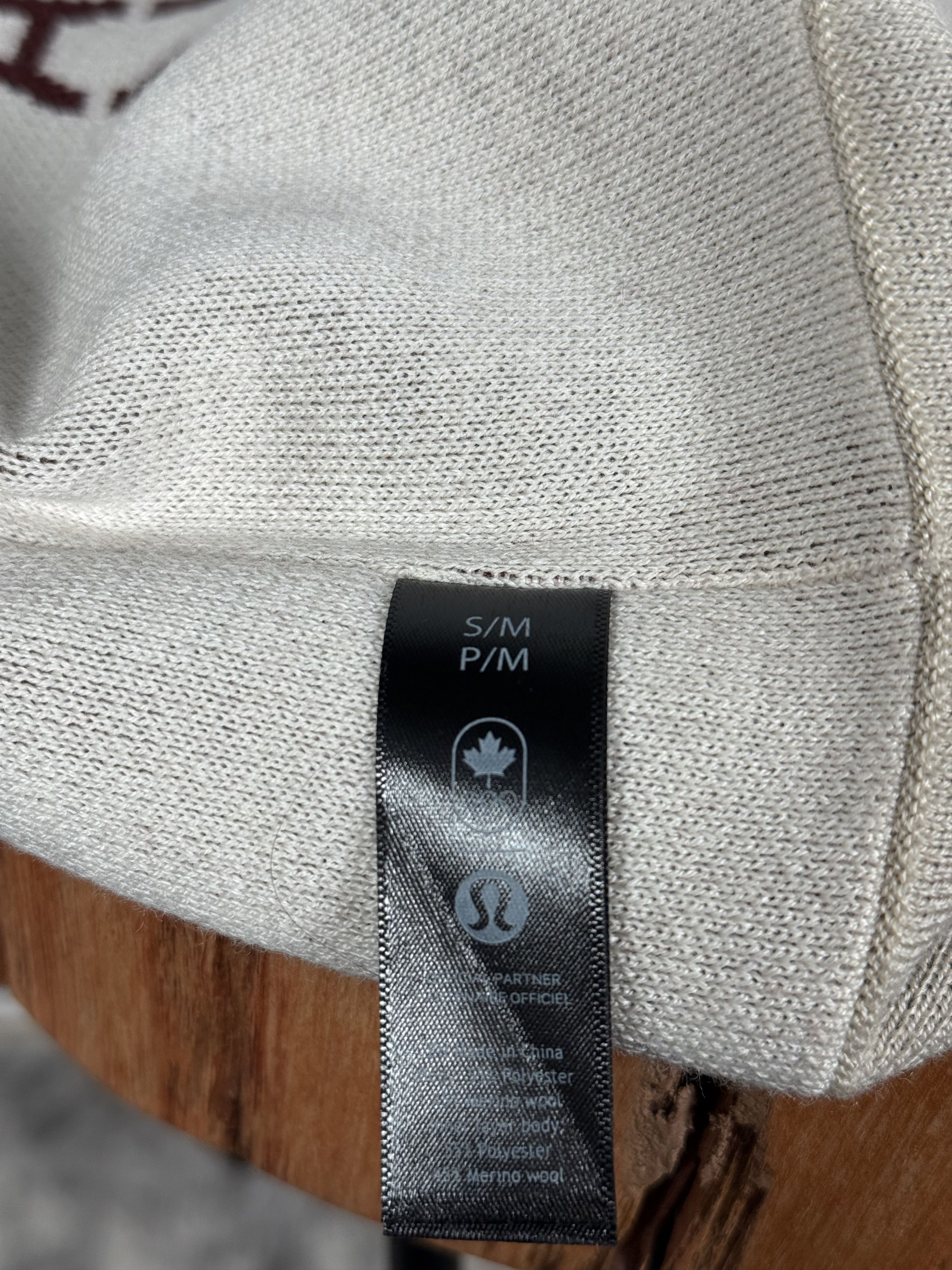 Lululemon Lululemon Canada Olympics Reversible Merino Wool Beanie Size ONE SIZE - 5 Thumbnail
