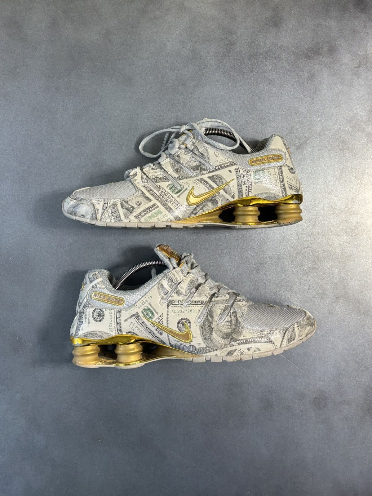 Custom VIntage Nike Shox NZ Pure Money Print Dollar Bill