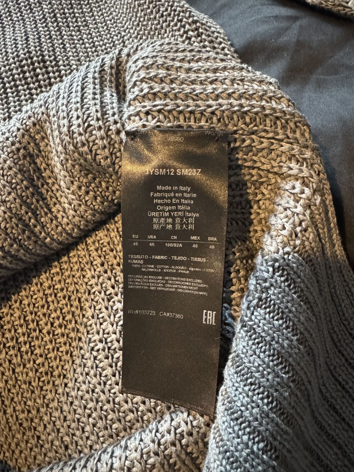 Giorgio Armani Giorgio armani knitted sweater size 46 Size US S / EU 44-46 / 1 - 8 Thumbnail