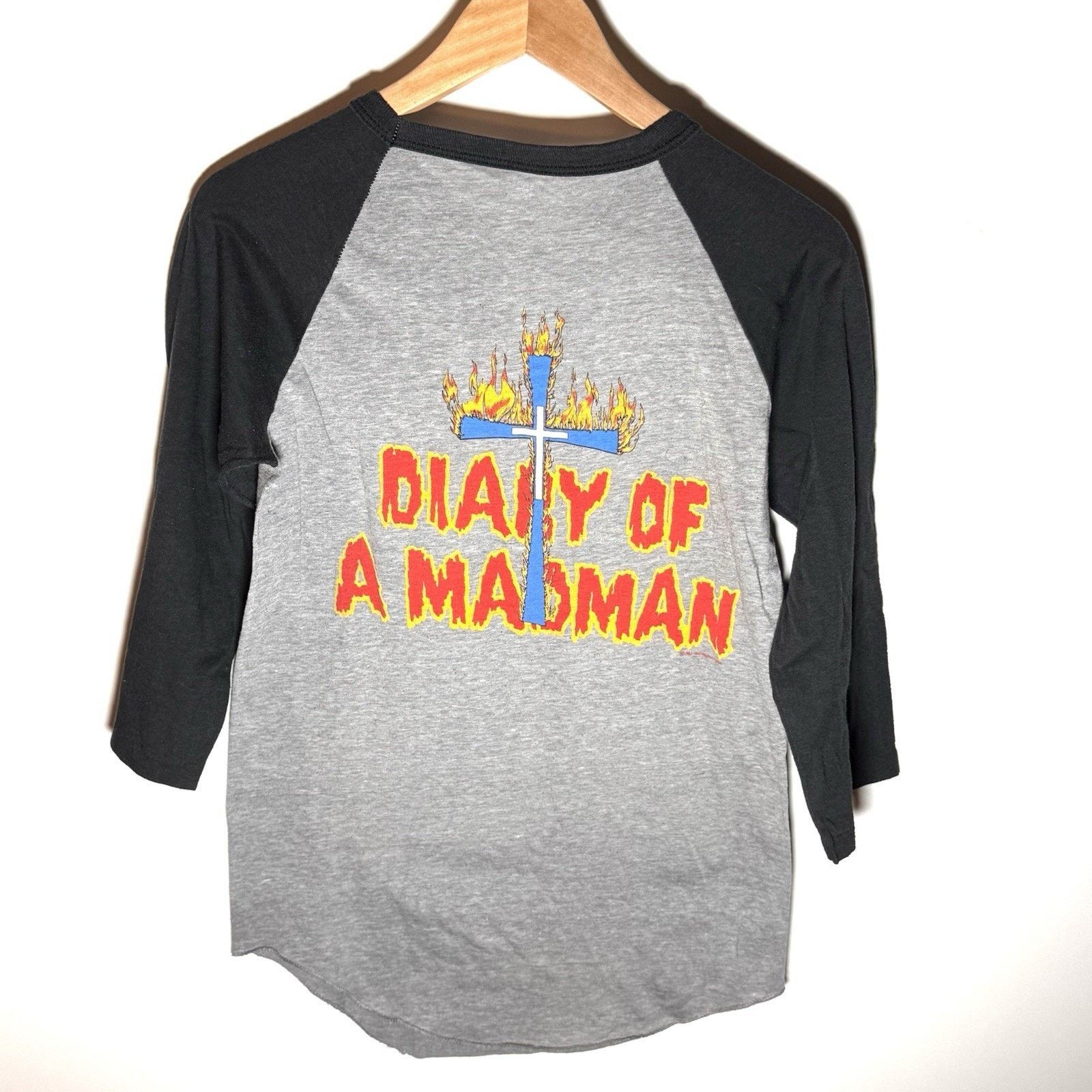 Band Tees Ozzy Osbourne Diary Of A Madman Raglan Small Graphic Tee Size S / US 4 / IT 40 - 11 Thumbnail