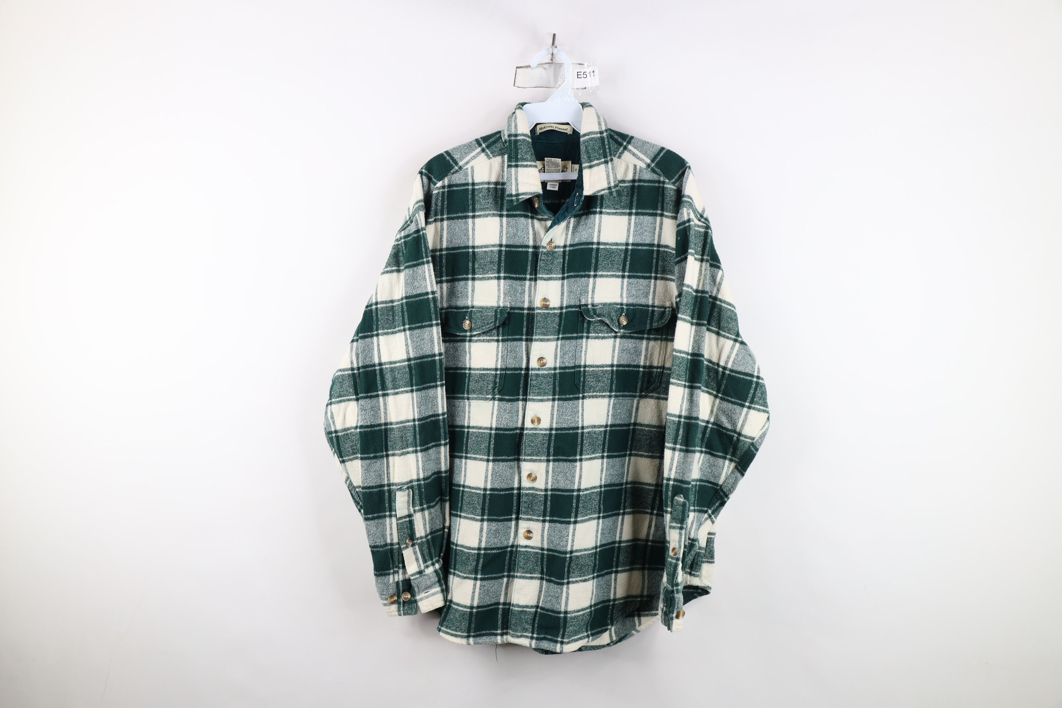 Eddie Bauer Vintage 90s Eddie Bauer Heavyweight McKinley Button Shirt Size US L / EU 52-54 / 3 - 1 Thumbnail