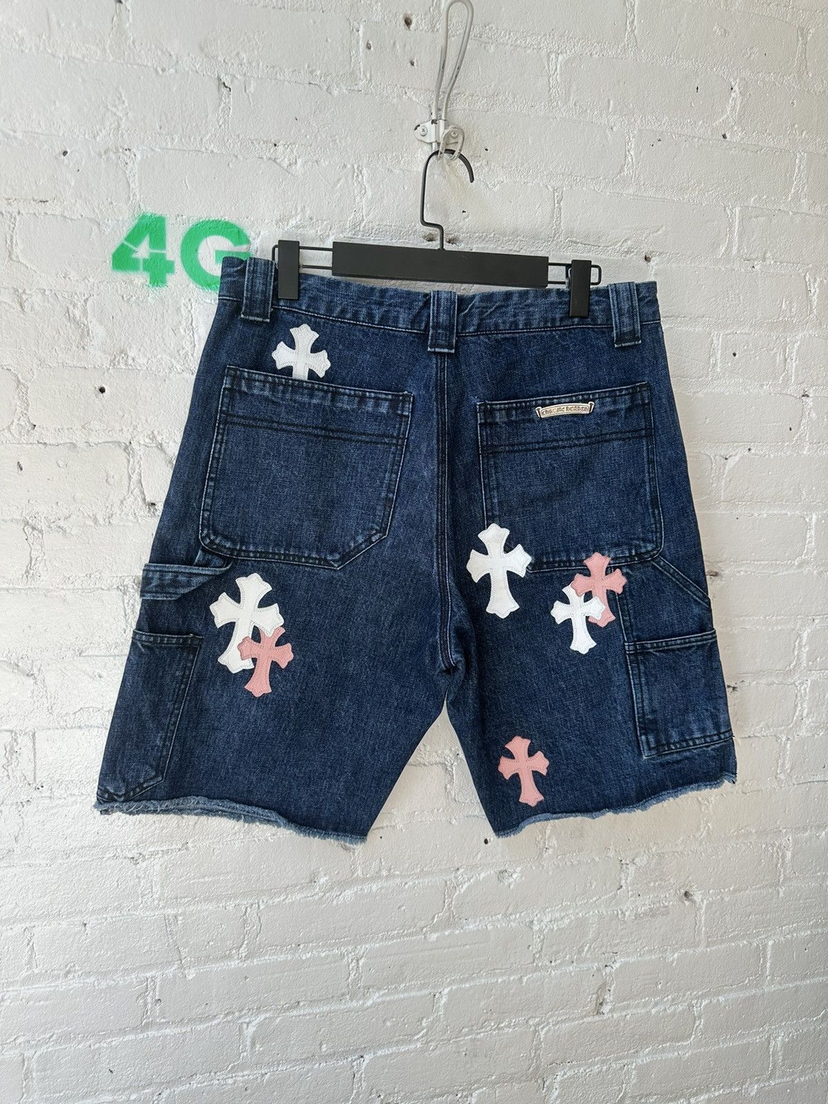 Chrome Hearts CHROME HEARTS PINK PATCH CARPENTER SHORTS Size US 32 / EU 48 - 3 Thumbnail