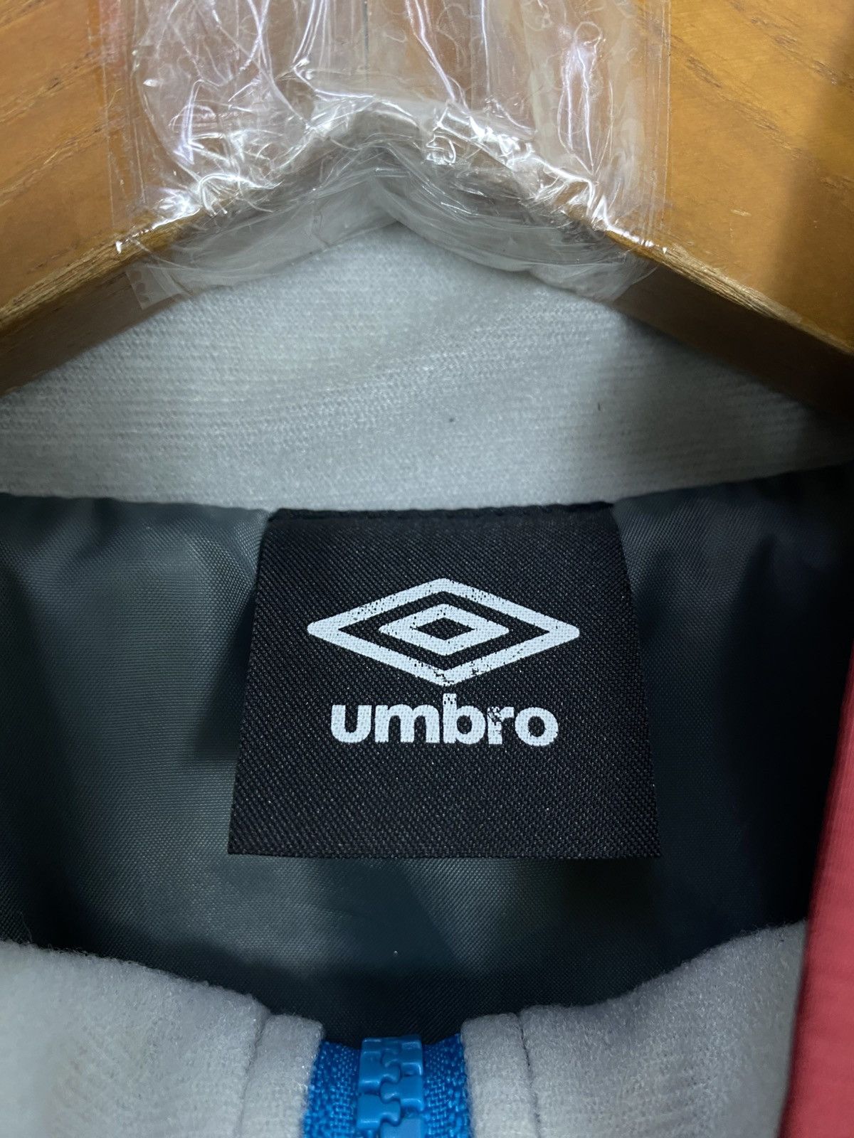 Umbro Rare‼️ Umbro England Jacket for Boys Size US S / EU 44-46 / 1 - 6 Thumbnail