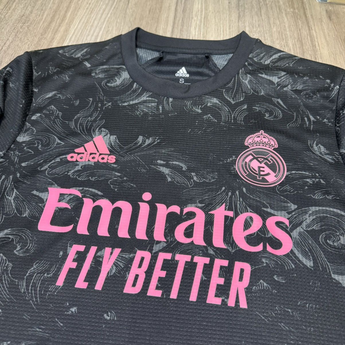Adidas Real Madrid 20/21 player issue L/S third away #4 S.Ramos Size US S / EU 44-46 / 1 - 3 Thumbnail