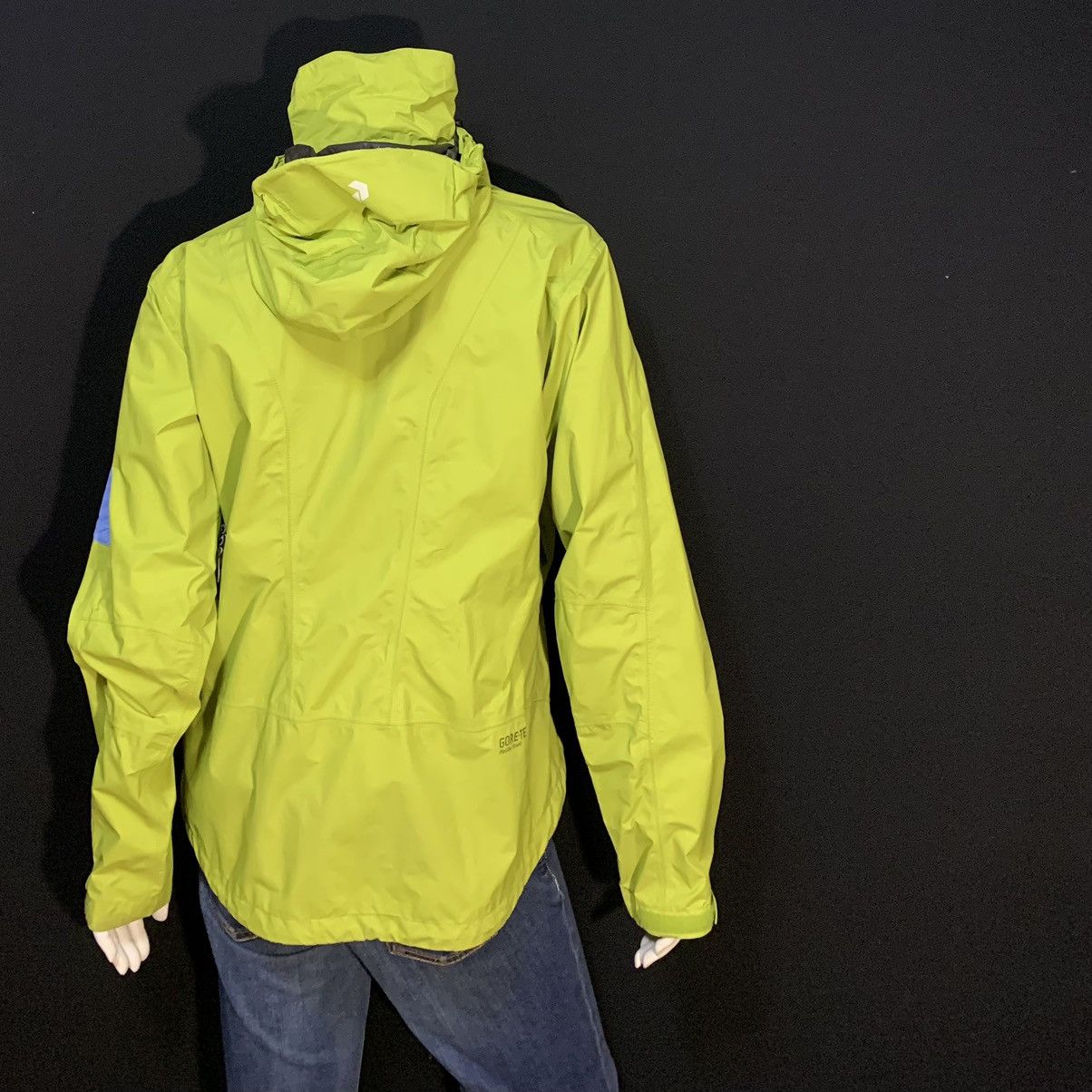 Peak Performance Peak performance gore Tex women jacket Size L / US 10 / IT 46 - 3 Thumbnail