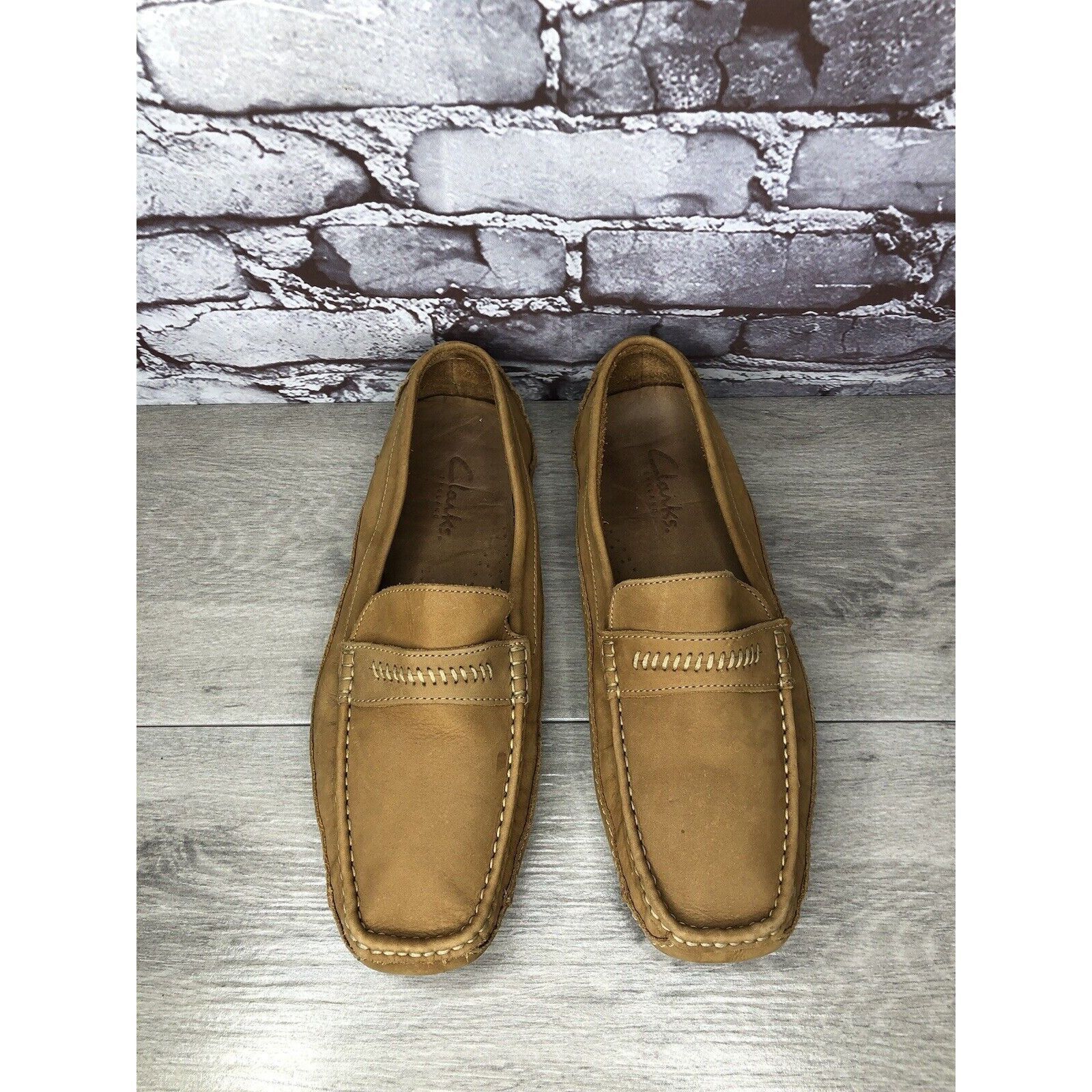 Clarks Clarks England Tan Nubuck Leather Slip On Driving Loafers Sh Size US 11 / EU 44 - 23 Thumbnail