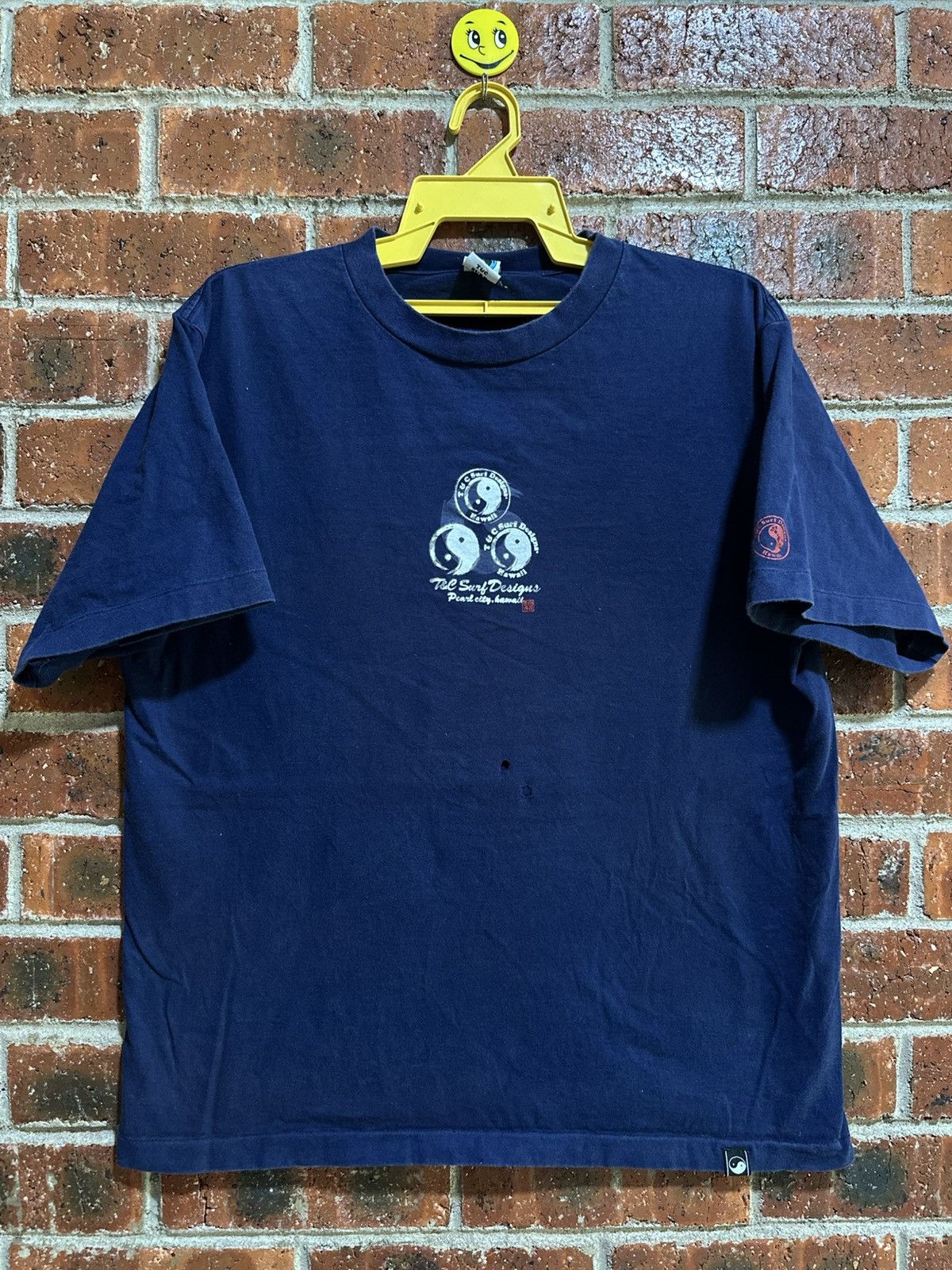 Vintage Vintage T&C Surf Design Hawaii Faded Tee Size US L / EU 52-54 / 3 - 2 Thumbnail
