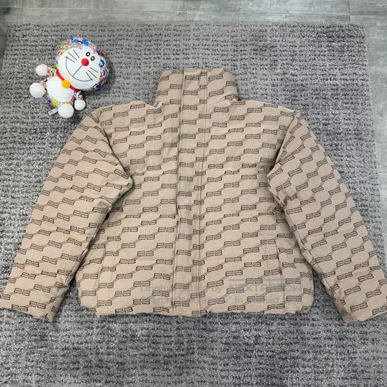 Balenciaga Balenciaga Double B all-over print cotton coat Size US M / EU 48-50 / 2 - 1 Thumbnail