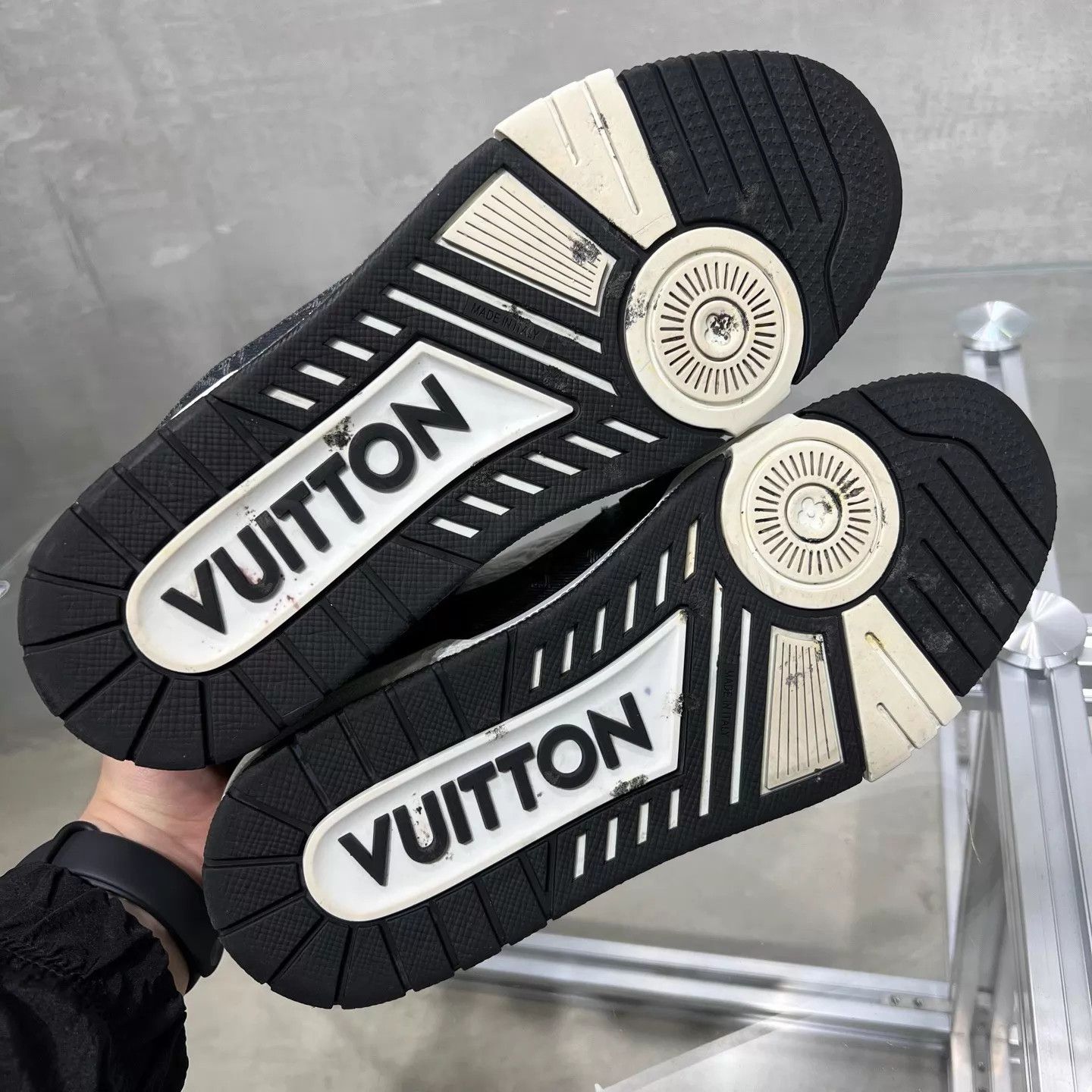 Louis Vuitton LV Trainer Black White Denim UK6.5 40.5 Size US 7.5 / EU 40-41 - 7 Thumbnail