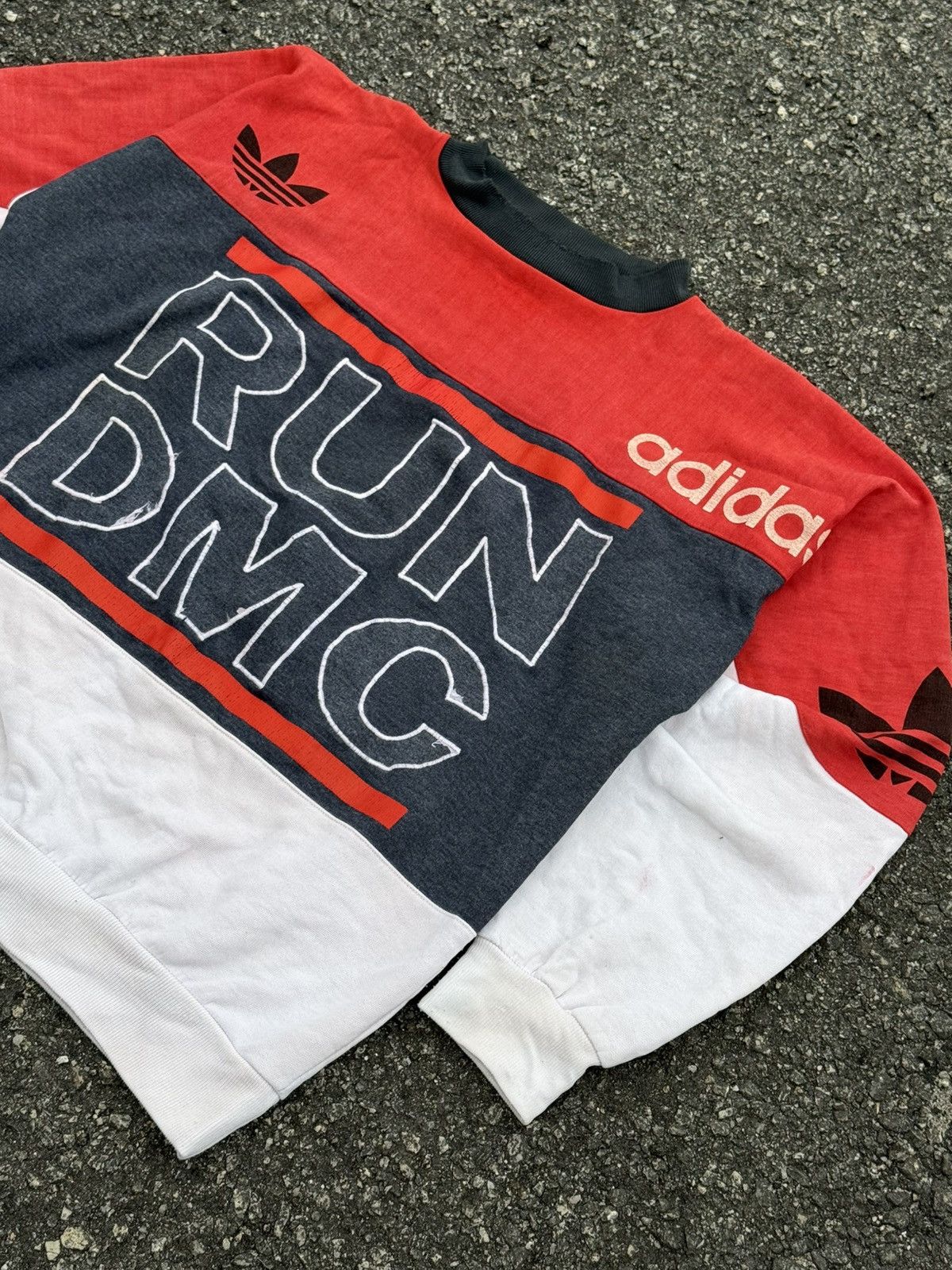 Adidas × RUN DMC Adidas Run Dmc Distressed Crewneck Vintage Size US L / EU 52-54 / 3 - 5 Thumbnail