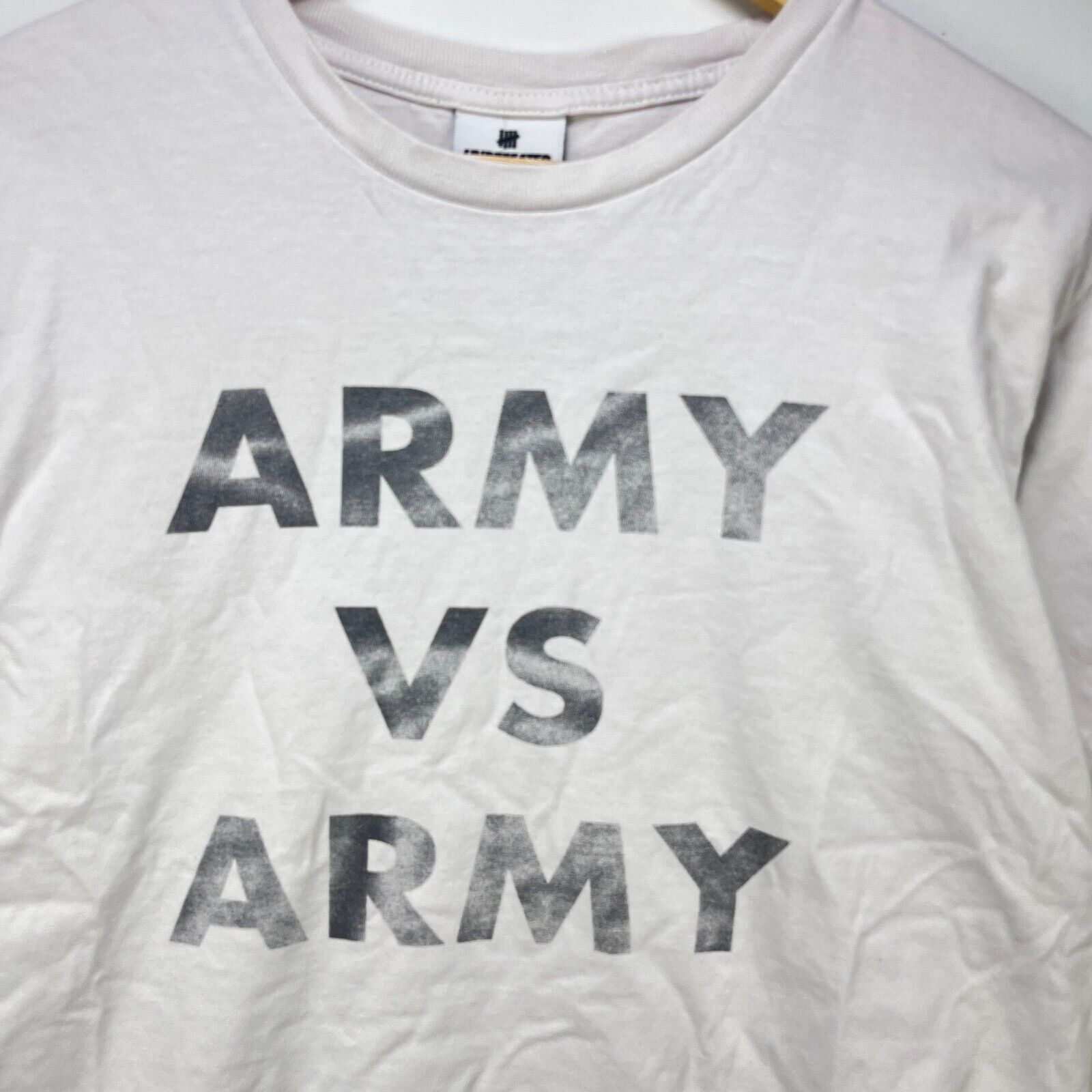 Undefeated × Vintage Undefeated Army vs Army T-Shirt Medium UNDFTD Size US M / EU 48-50 / 2 - 2 Thumbnail