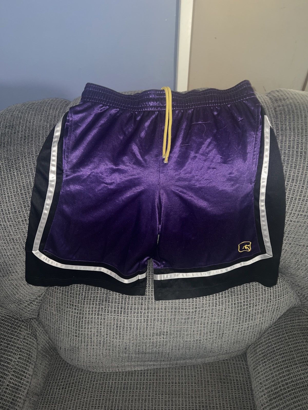 Hypebeast And 1 Basketball Shorts Size US 30 / EU 46 - 1 Thumbnail