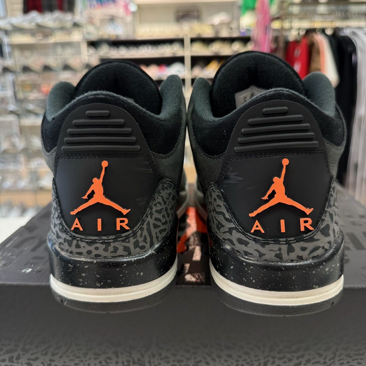 Jordan Brand Size 8 - Jordan 3 Retro 2023 Mid Fear - CT8532-080 Size US 8 / EU 41 - 3 Thumbnail