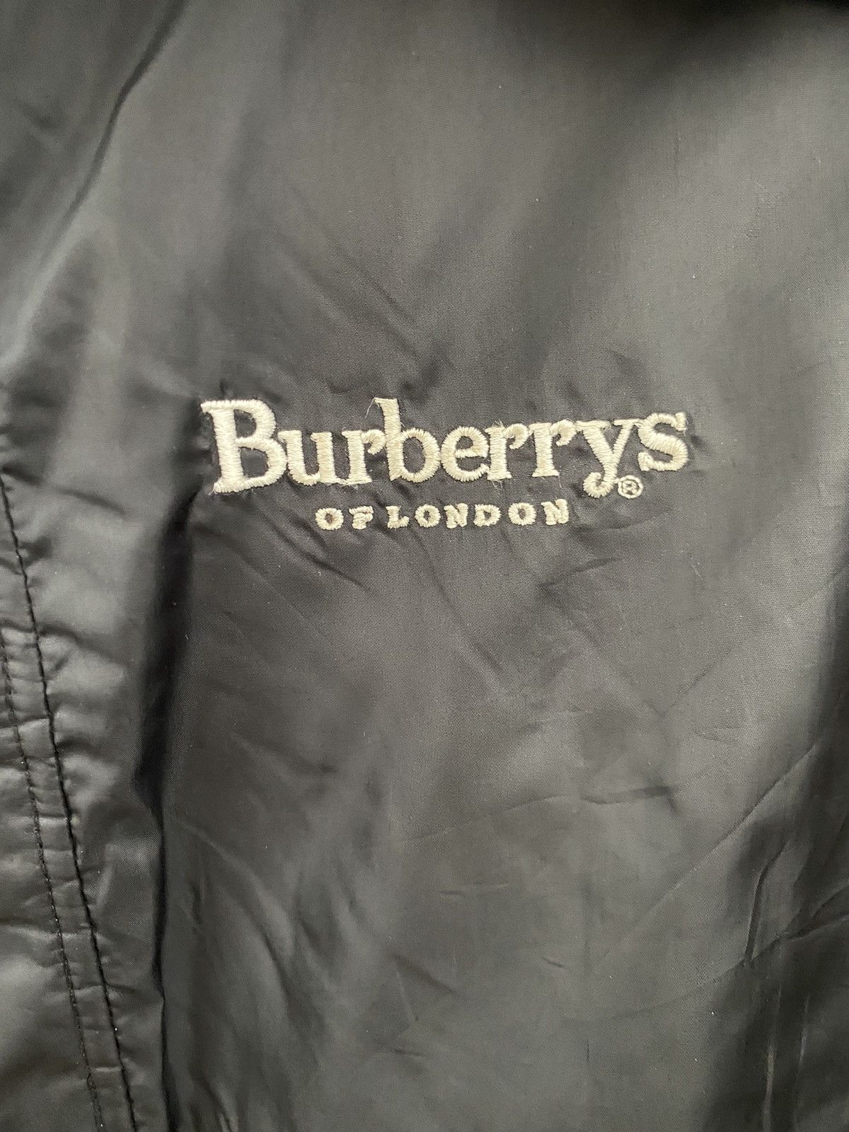 Burberry BURBERRY LONDON WINDBREAKER JACKET ENGLAND MADE Size US M / EU 48-50 / 2 - 9 Thumbnail