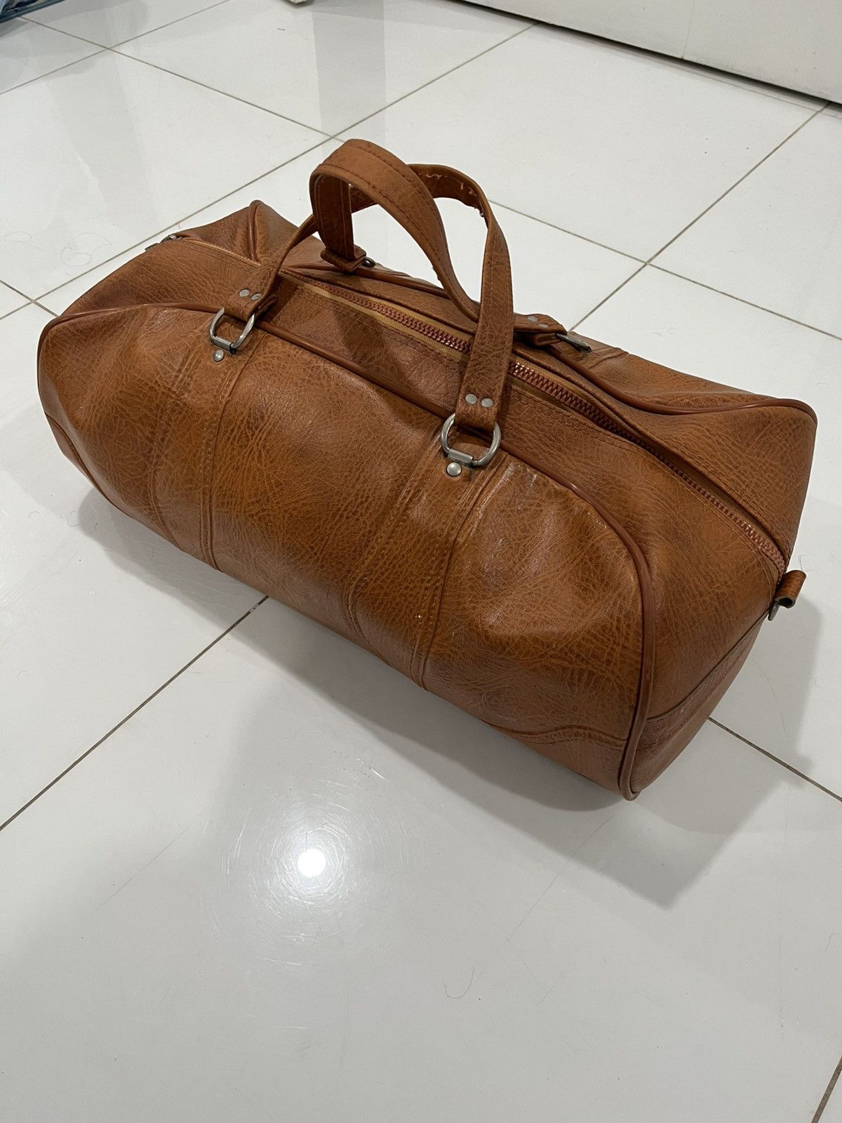 Vintage Vintage Brown Leather Duffle Bag Size ONE SIZE - 2 Thumbnail