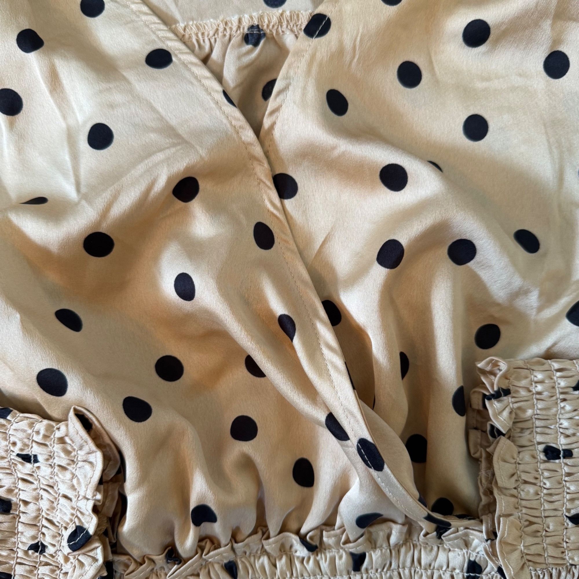 Other Blu Pepper Polka Dot Wide Smocked Waist Cropped Blouse M Size M / US 6-8 / IT 42-44 - 5 Thumbnail