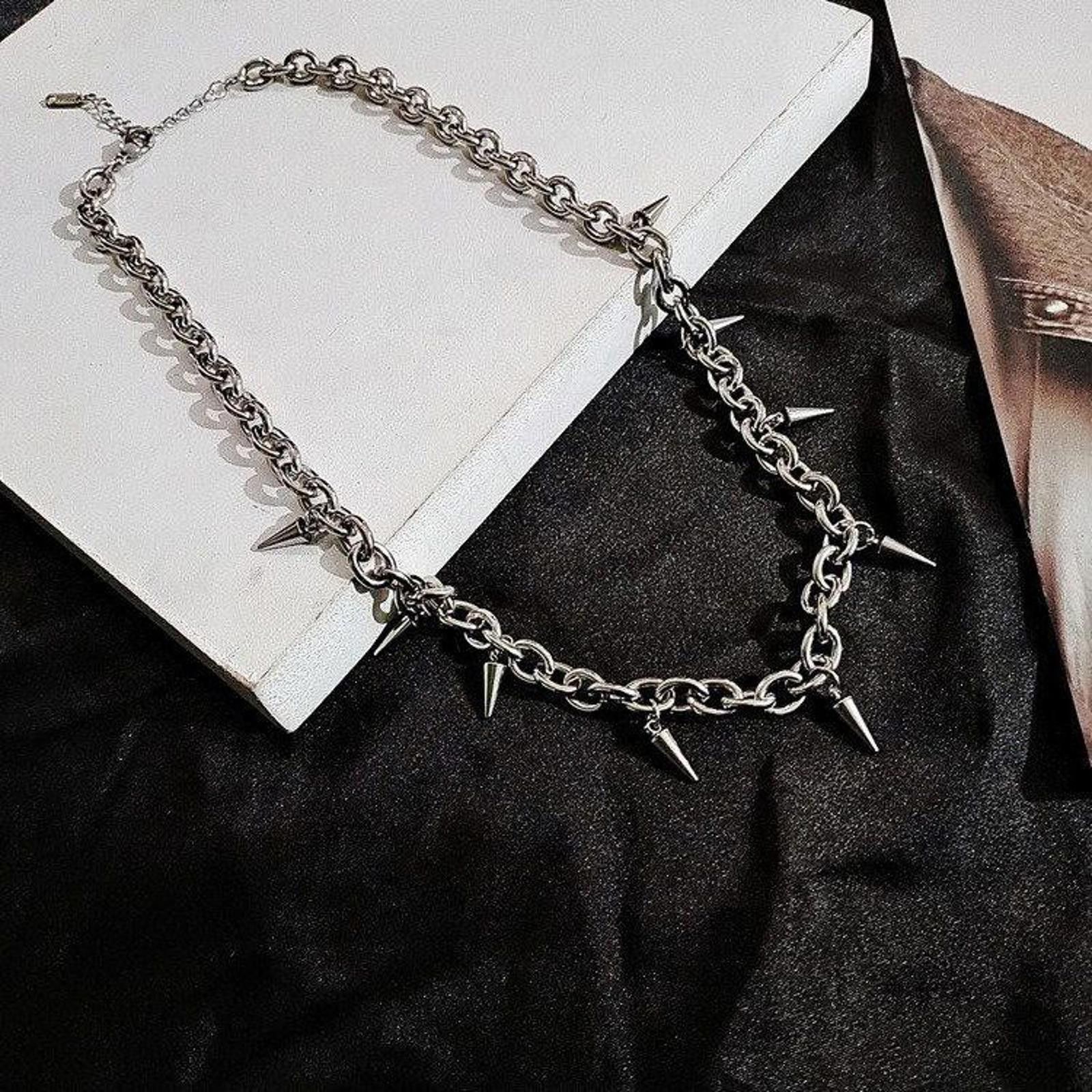Jewelry Punk Rivet Necklace, Spike Necklace, Grunge Necklace Size ONE SIZE - 4 Thumbnail