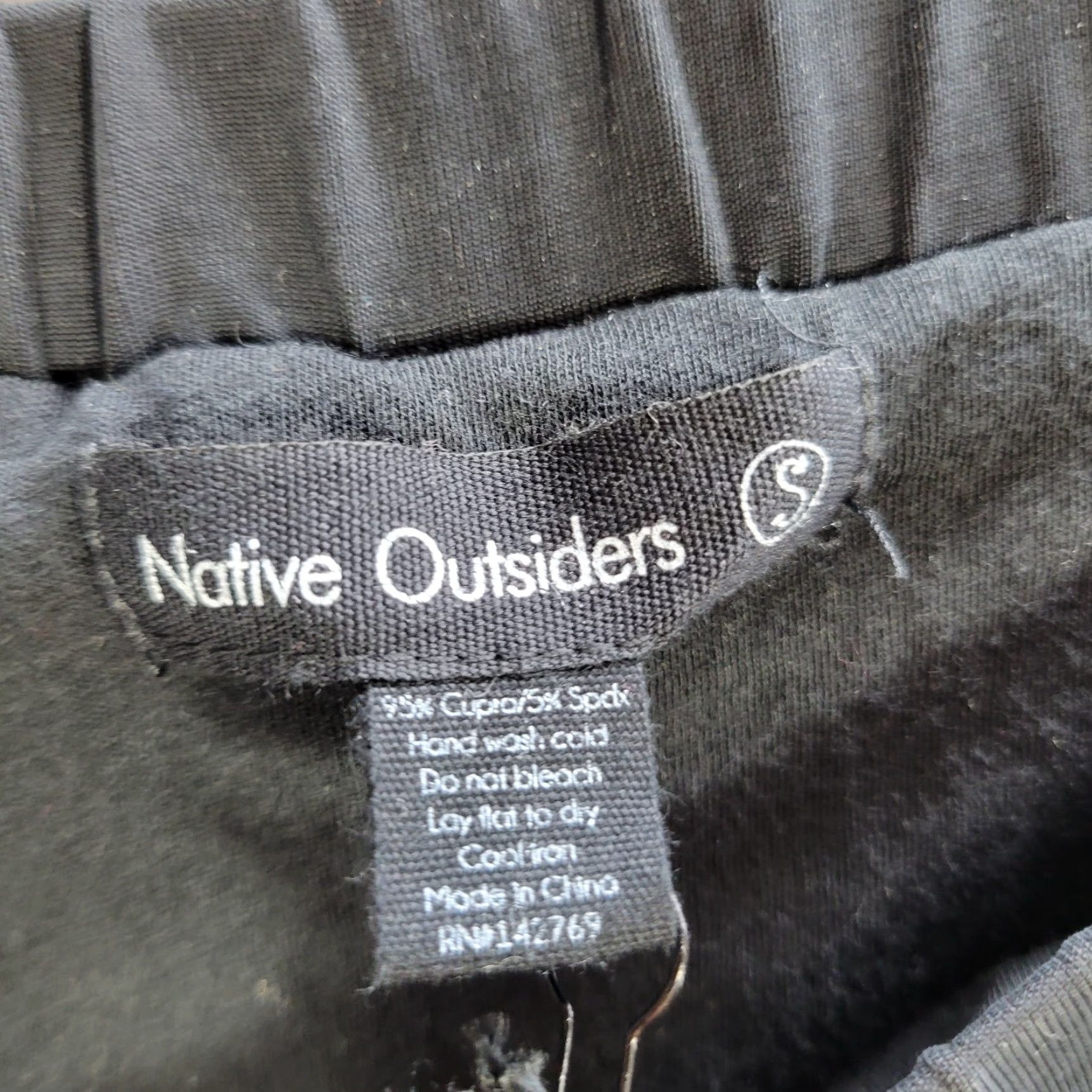 Native VINTAGE Native Outsiders Skirt Women S Black Long Asymmetric Crochet Trim NWT Size 28" / US 6 / IT 42 - 3 Thumbnail