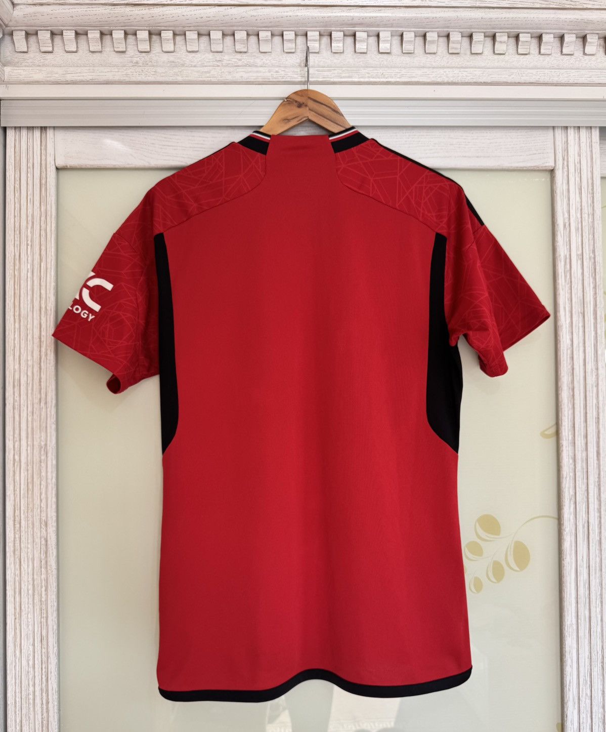 Adidas Manchester United 2023-2024 Home Soccer Jersey Football Kit Size US M / EU 48-50 / 2 - 2 Thumbnail