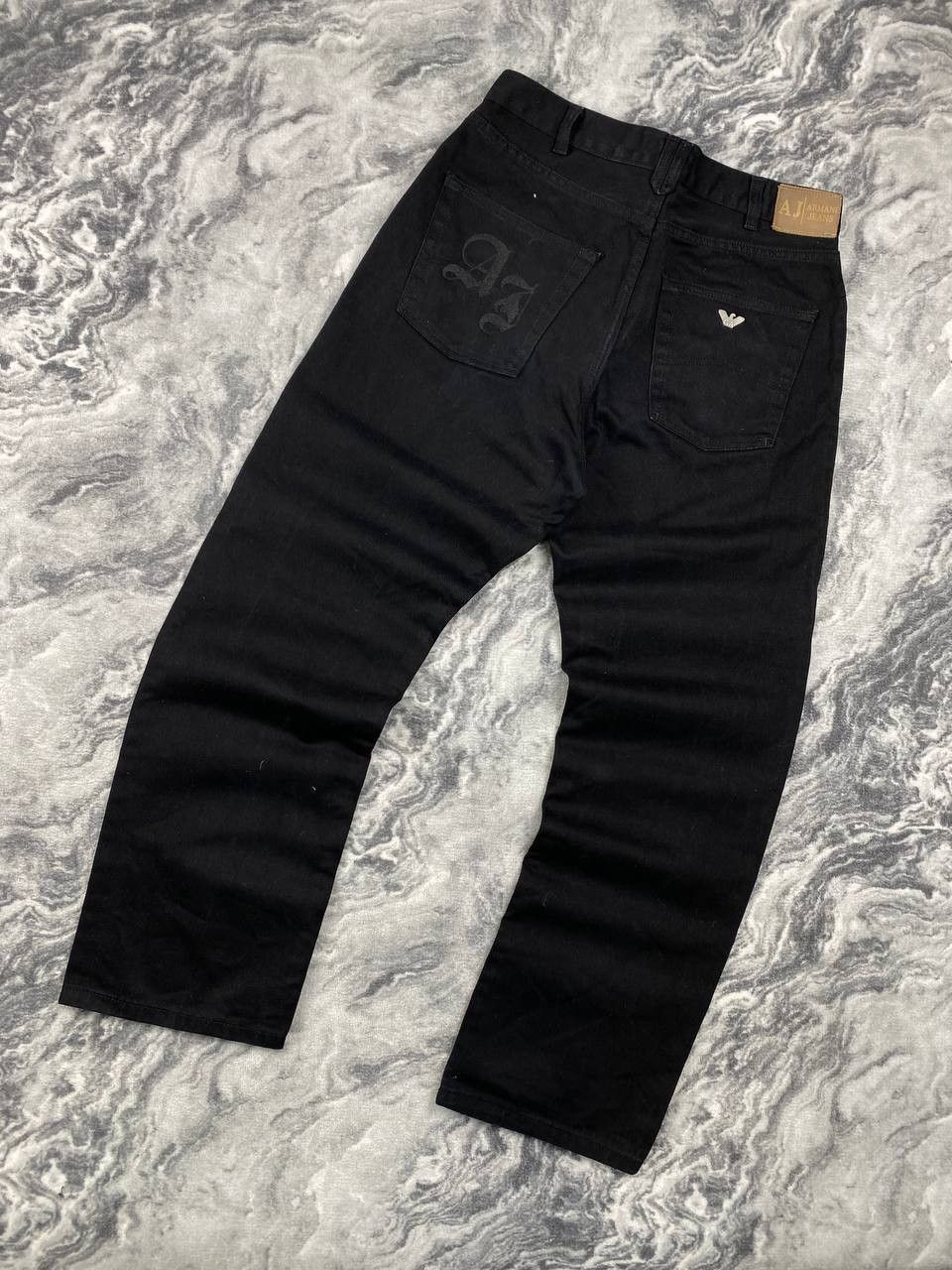 Armani Vintage Armani Jeans Denim Jeans Big Logo Men Size 34 Black Size US 34 / EU 50 - 1 Thumbnail