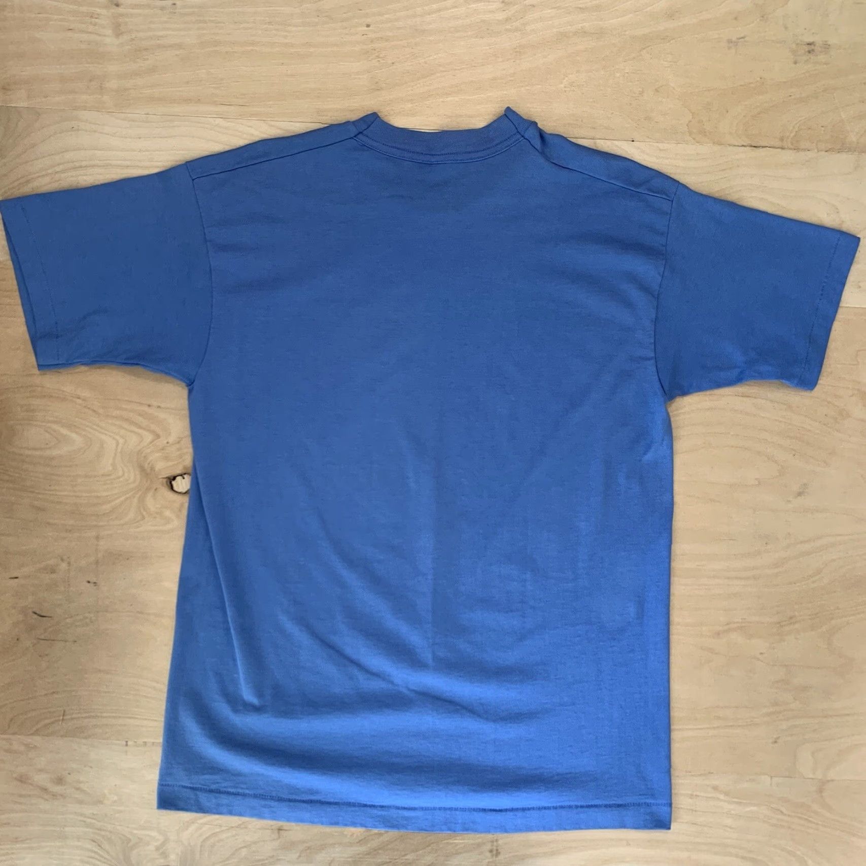 Disney VINTAGE Disney Mickey Mouse Sportsman Shirt L Blue 90s Cartoon Logo Mens T-Shirt Size US L / EU 52-54 / 3 - 5 Thumbnail