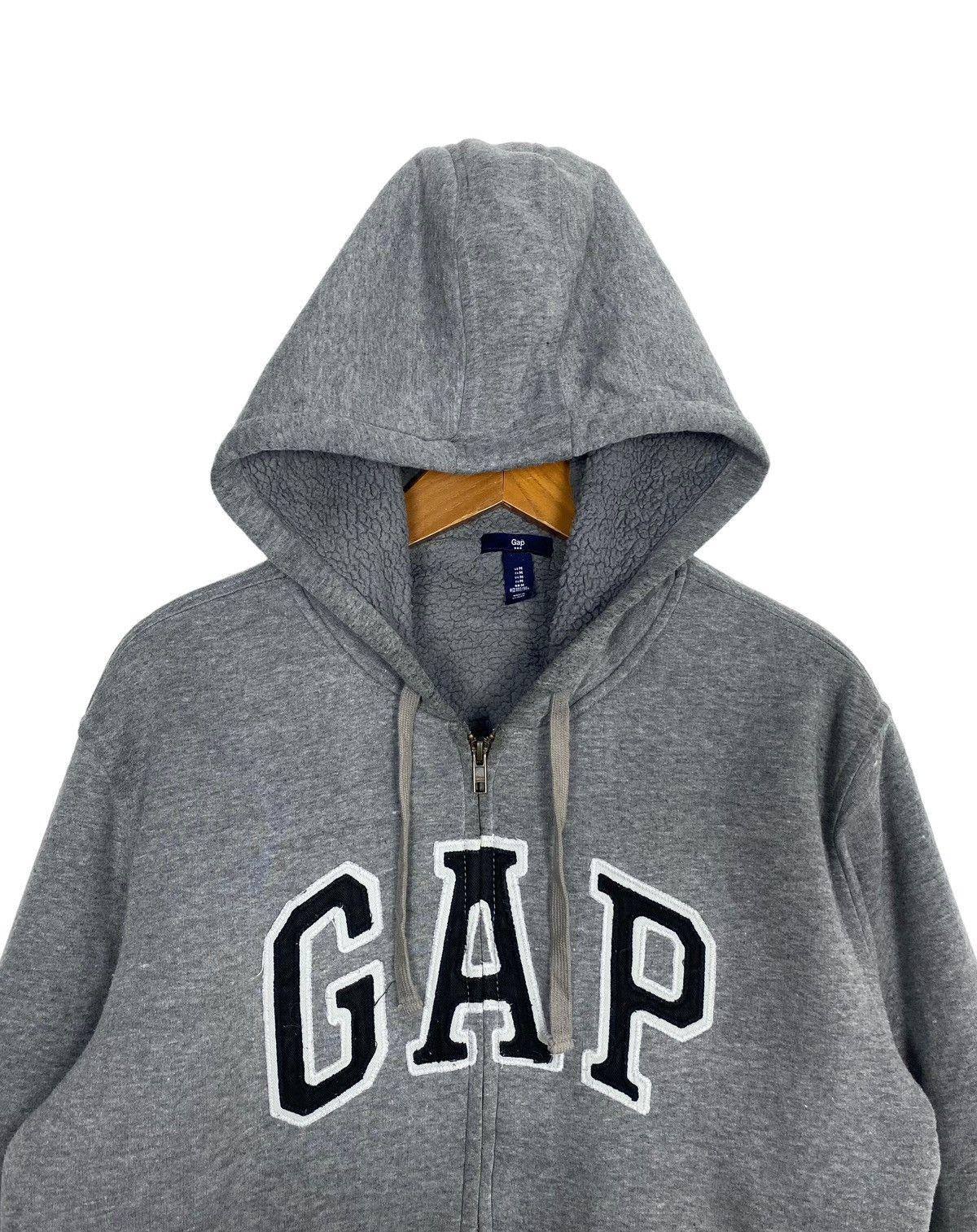 Gap Rare‼️ Gap Hoodie Big Logo Size US M / EU 48-50 / 2 - 3 Thumbnail