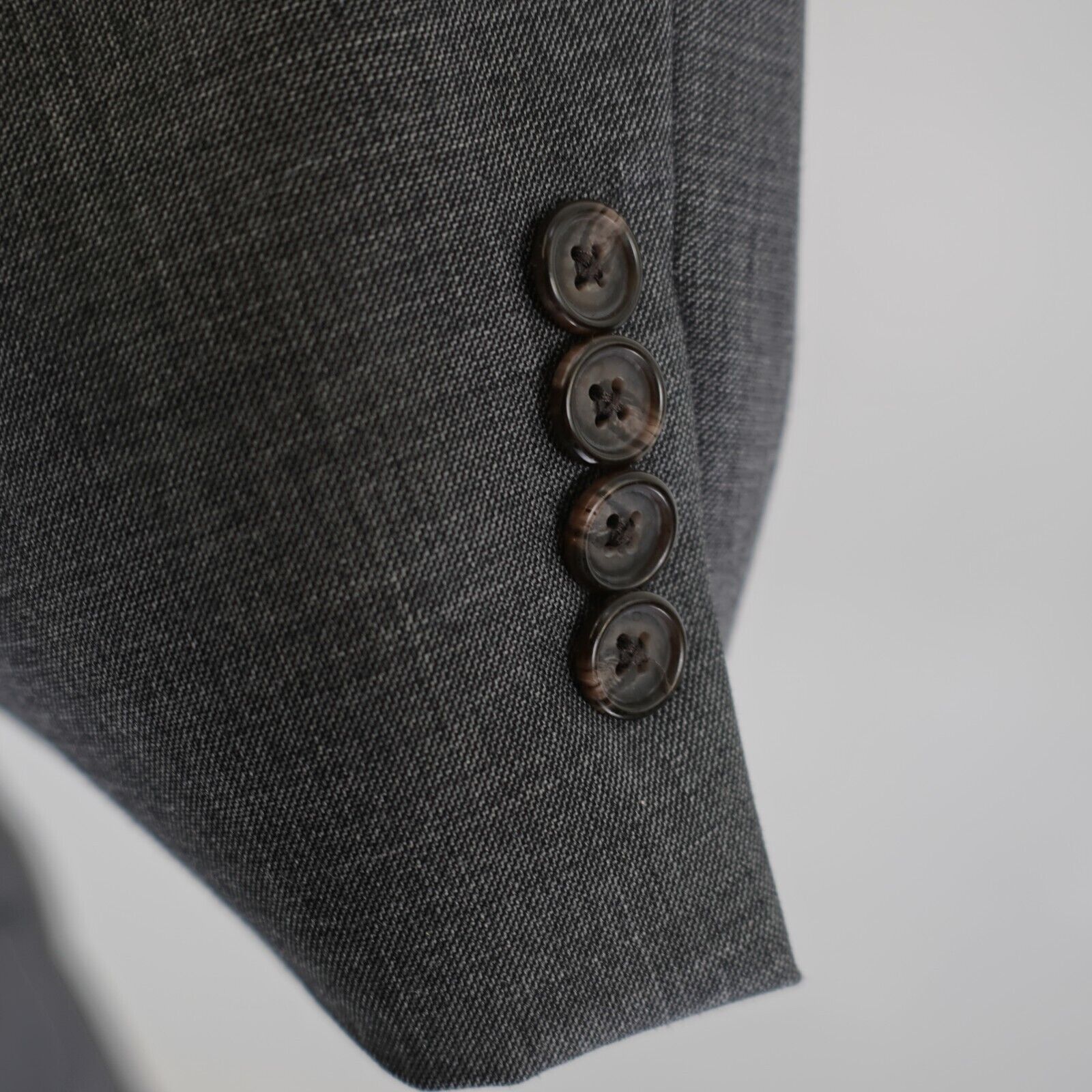 Lauren Ralph Lauren Lauren Ralph Lauren Wool Gray Sharskin 46R Blazer 2 Button T Size 46R - 3 Thumbnail