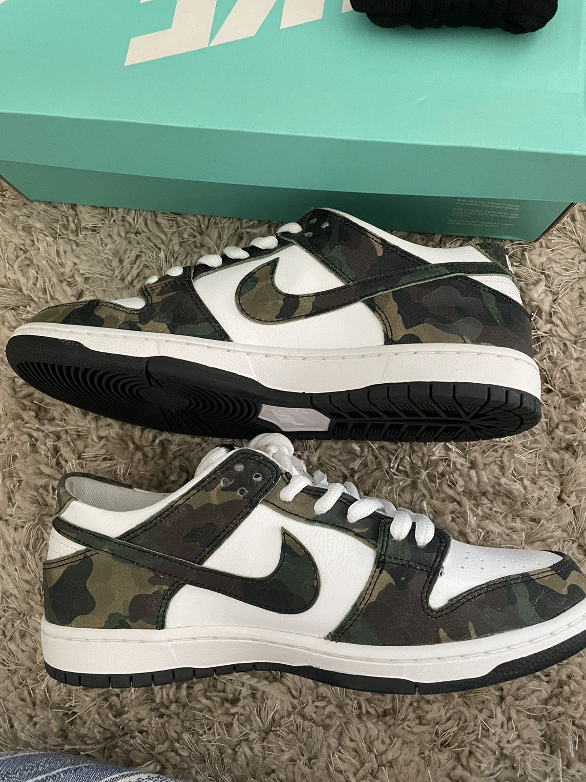 Nike SB Nike Zoom Dunk Low SB Pro Camo Size US 10 / EU 43 - 3 Thumbnail