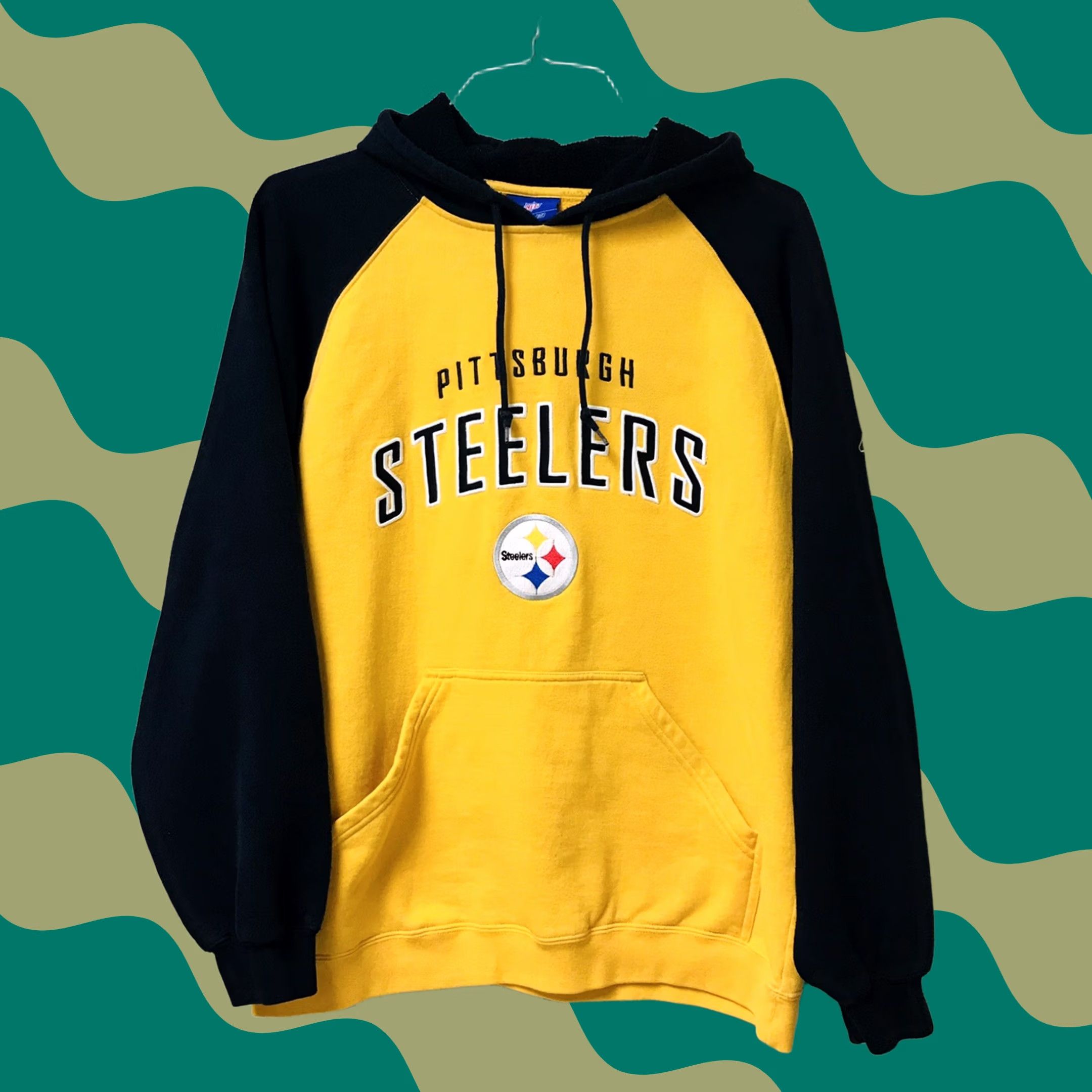 Reebok VINTAGE Reebok NFL Hoodie Embroidered Pittsburgh Steelers Black/Gold M Unisex Men Women Pullover Hooded Pockets Logo 2000s Size M / US 6-8 / IT 42-44 - 1 Thumbnail