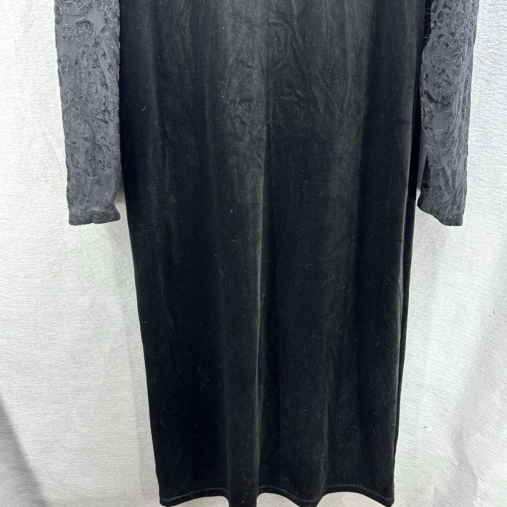 Diane von Furstenberg VINTAGE Diane von Furstenberg Black Velvet Maxi Dress Women L Bohemian Witchy 90s Dress Size L / US 10 / IT 46 - 3 Thumbnail
