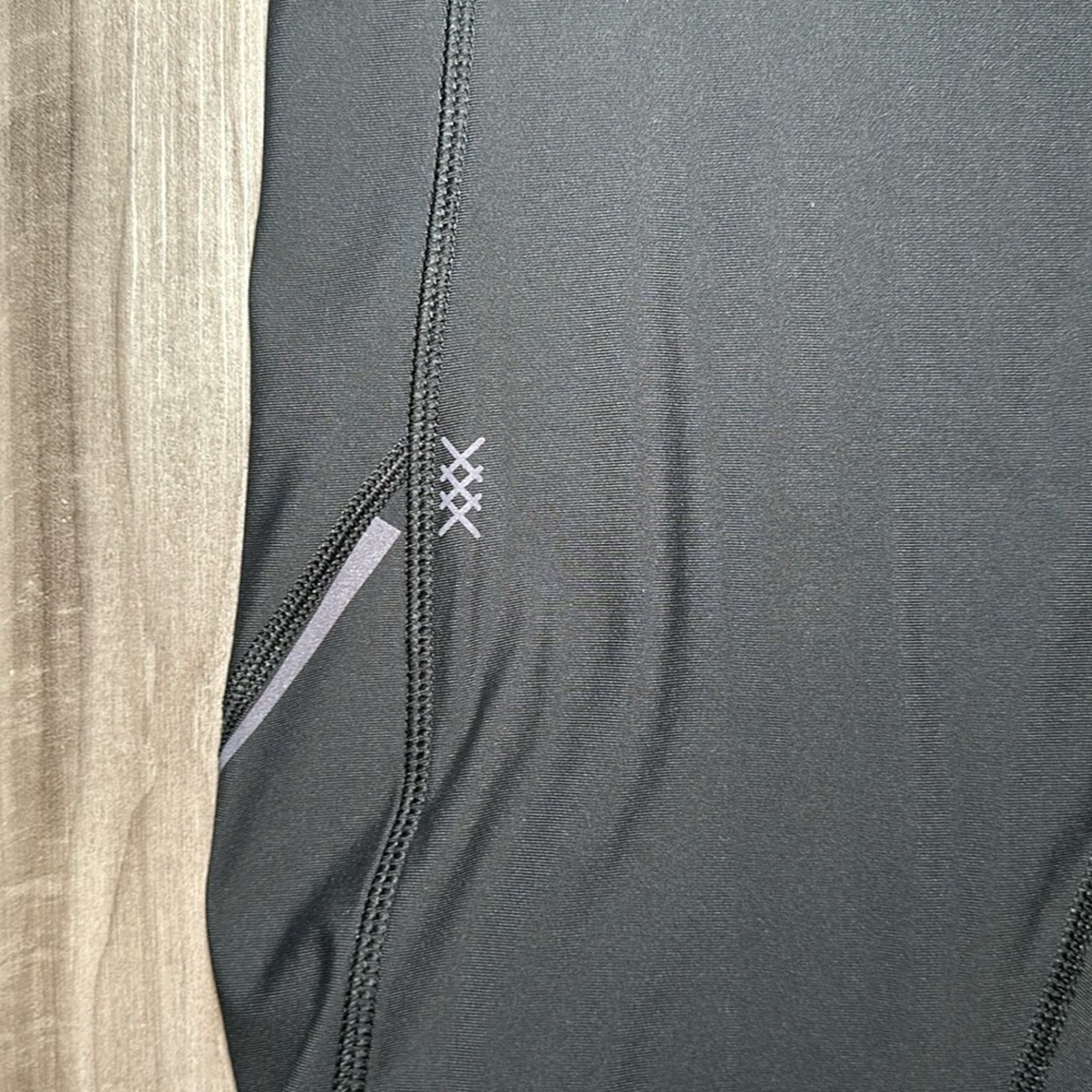 Rhone Rhône Thermal Run Tight - Medium Size US 30 / EU 46 - 6 Thumbnail