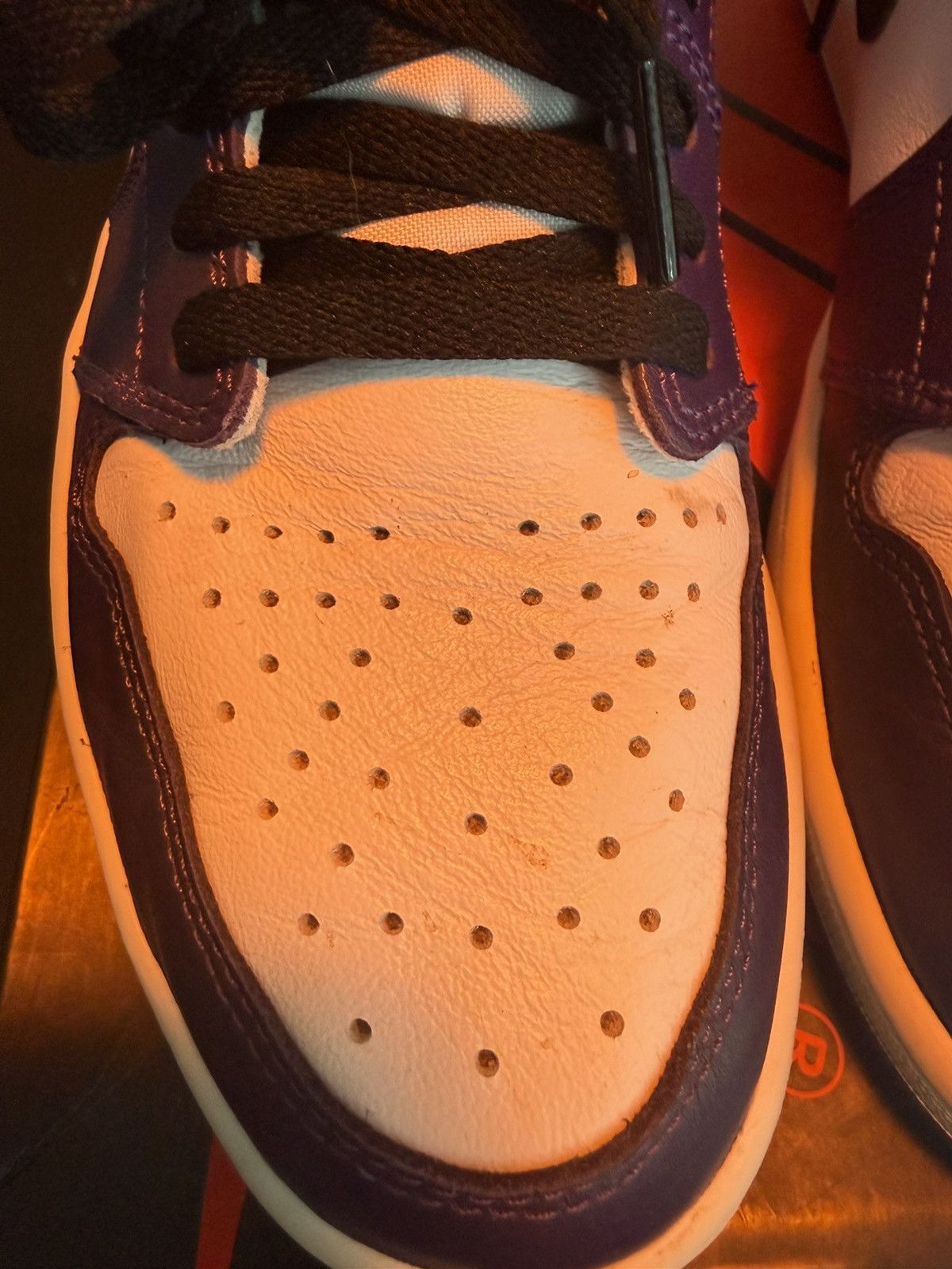 Jordan Brand Jordan 1 court purple Size US 10 / EU 43 - 14 Thumbnail