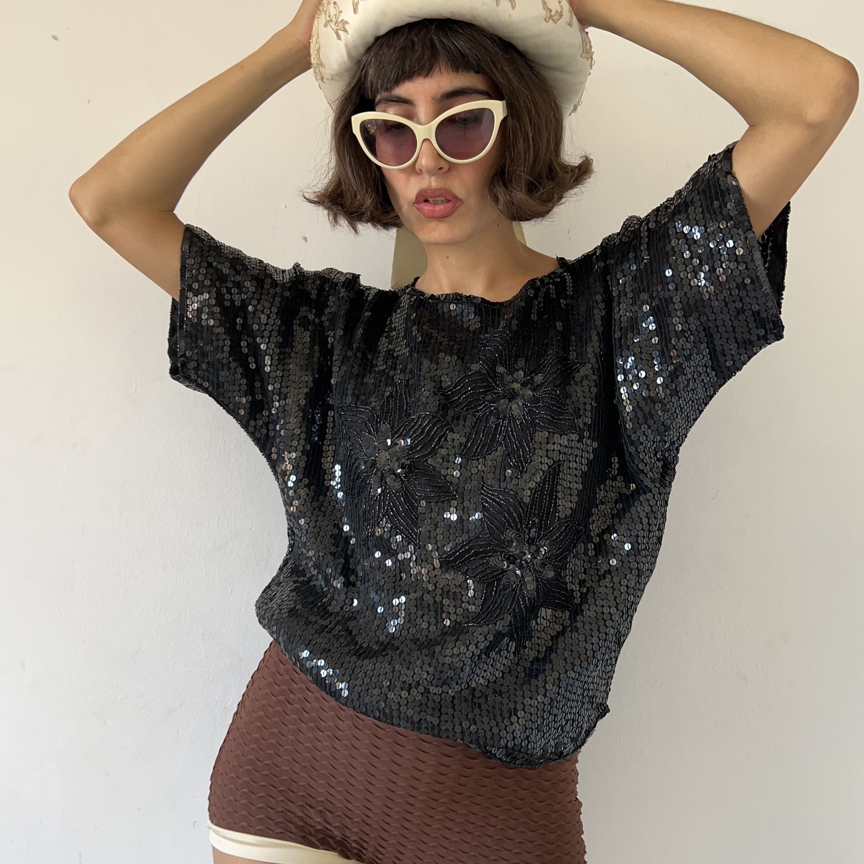 Vintage Vintage 80s Disco Black Sequin Top Size L / US 10 / IT 46 - 1 Thumbnail