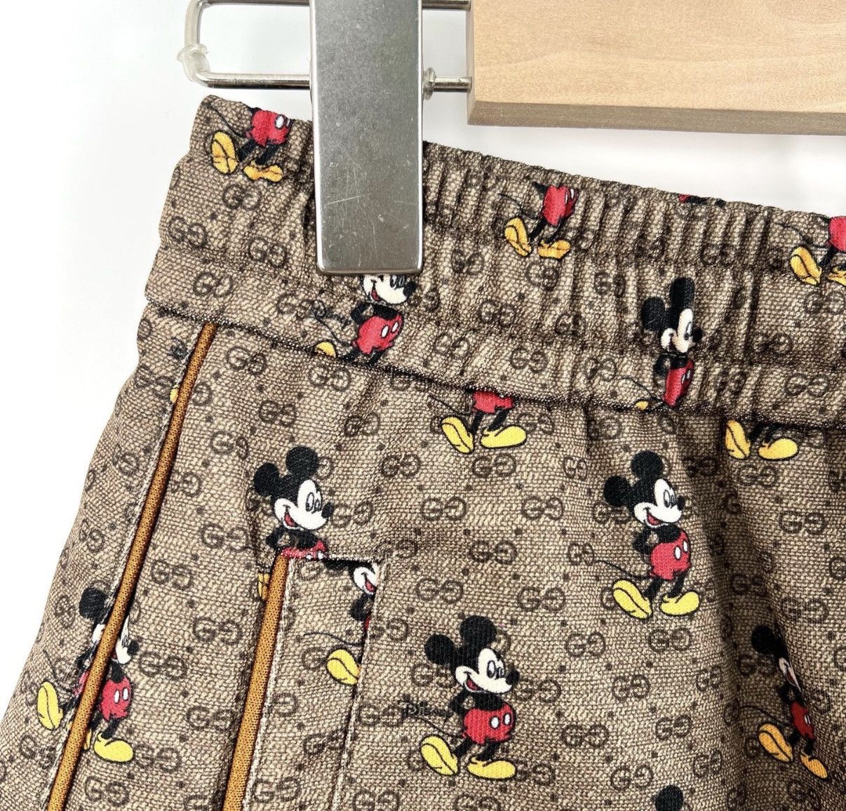 Gucci Gucci x Disney Mickey Mouse All-Over Print Jacket Shorts K12 Size US 30 / EU 46 - 3 Thumbnail