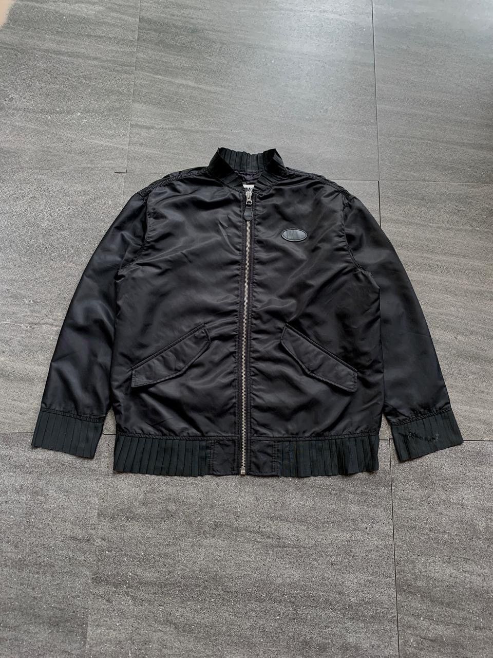 Maison Margiela FREE TAX! MM6 Oversized Pleated Nylon Bomber Jacket Size US M / EU 48-50 / 2 - 1 Thumbnail