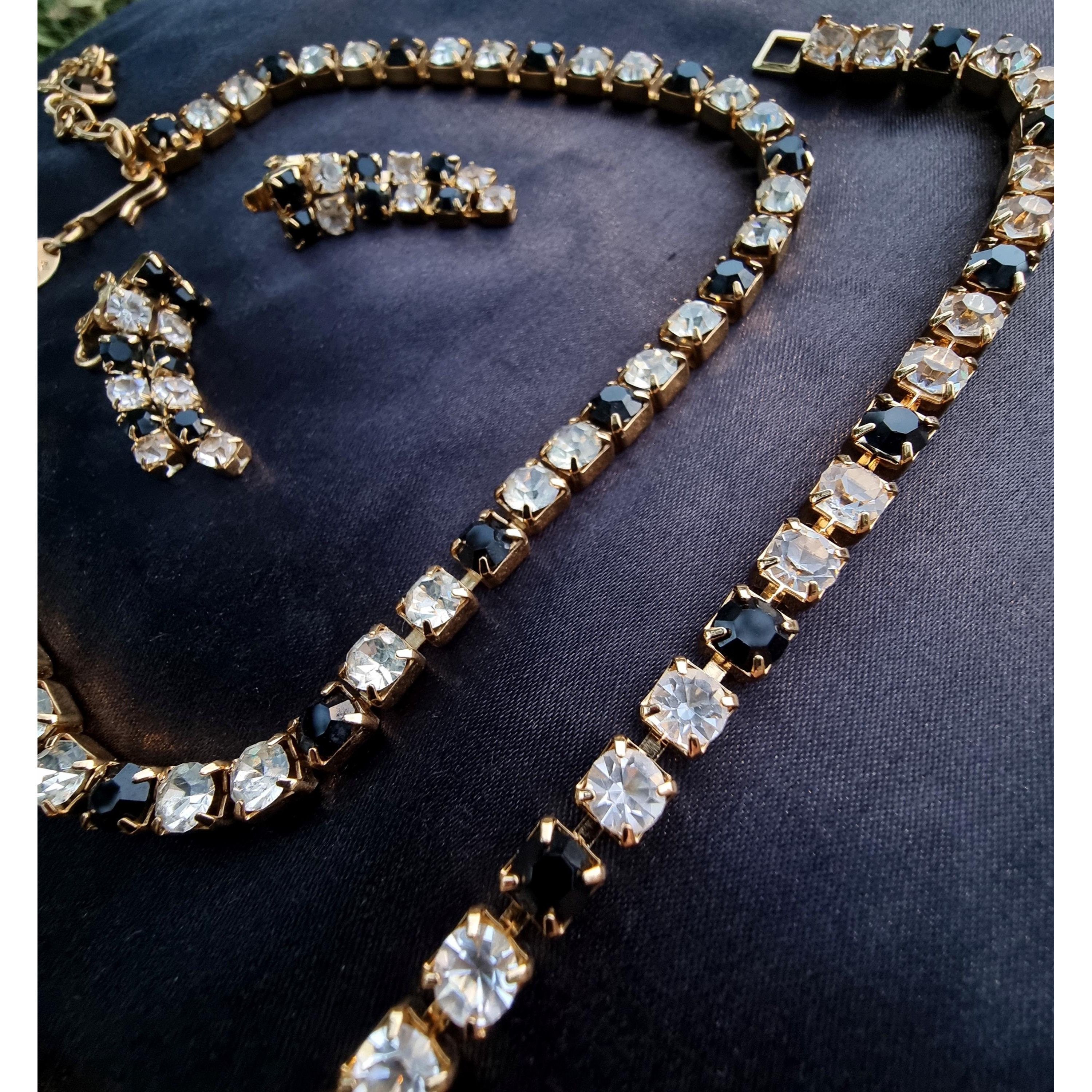 Other Vintage TRIFARI Signed 1990s Rhinestone Black and Clear Gold Size ONE SIZE - 1 Thumbnail