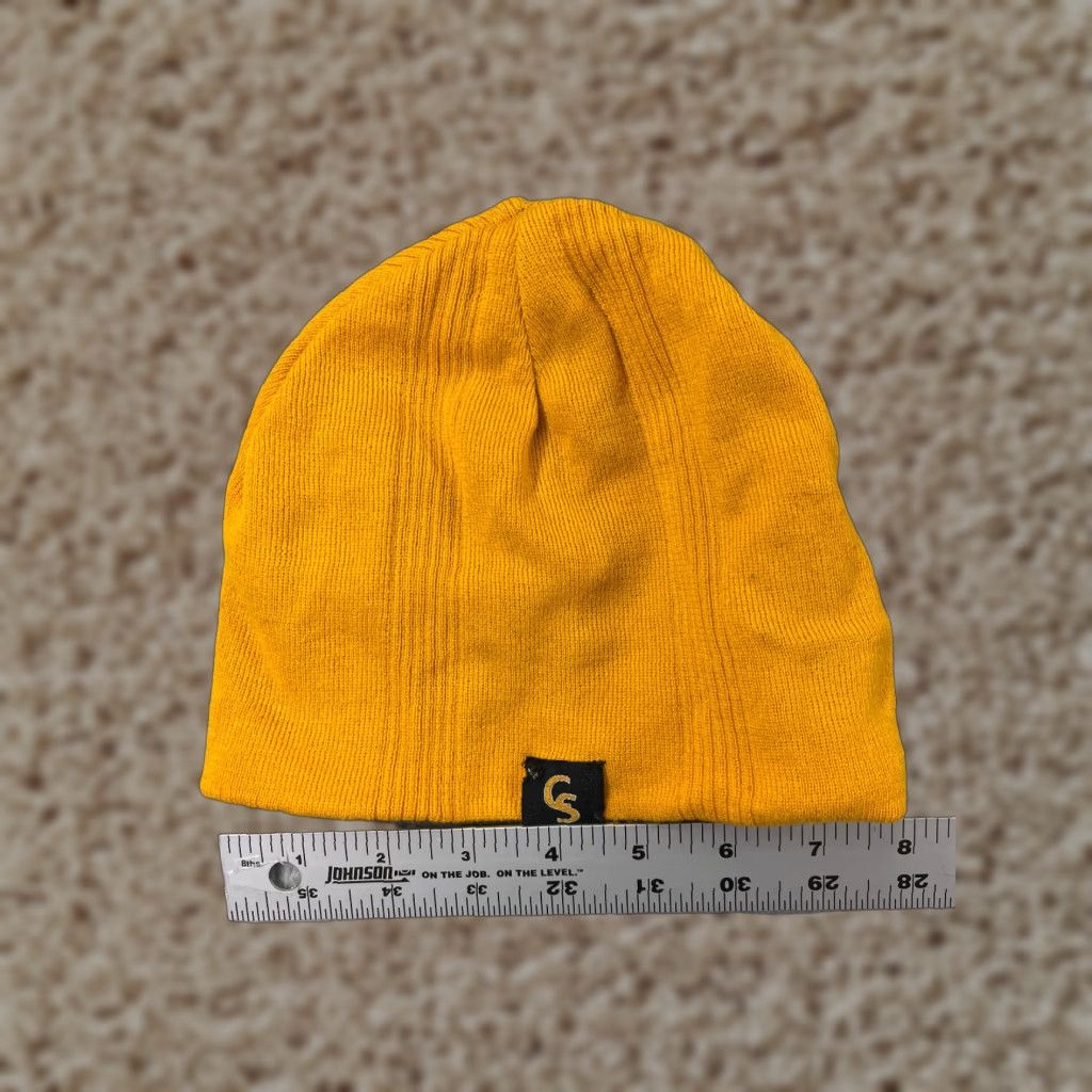 Vintage Hockey Beanie Adult One Size Yellow Embroidered Knit Acrylic Reversible Toque Size ONE SIZE - 1 Thumbnail