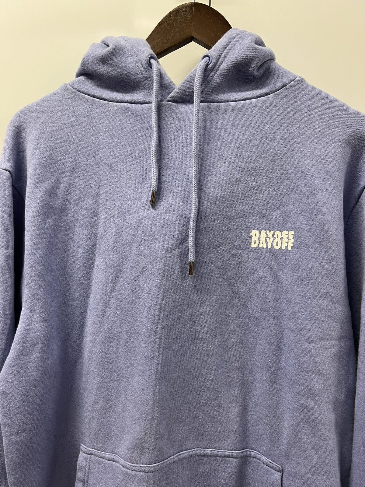 Vintage Day Off Streetwear Retro Indie Designer Brand Logo Hoodie Size US L / EU 52-54 / 3 - 7 Thumbnail