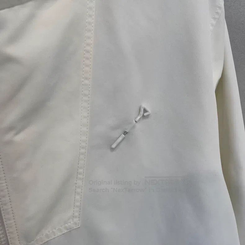 Louis Vuitton Louis Vuitton Full logo printed double-sided jacket Size US M / EU 48-50 / 2 - 4 Thumbnail