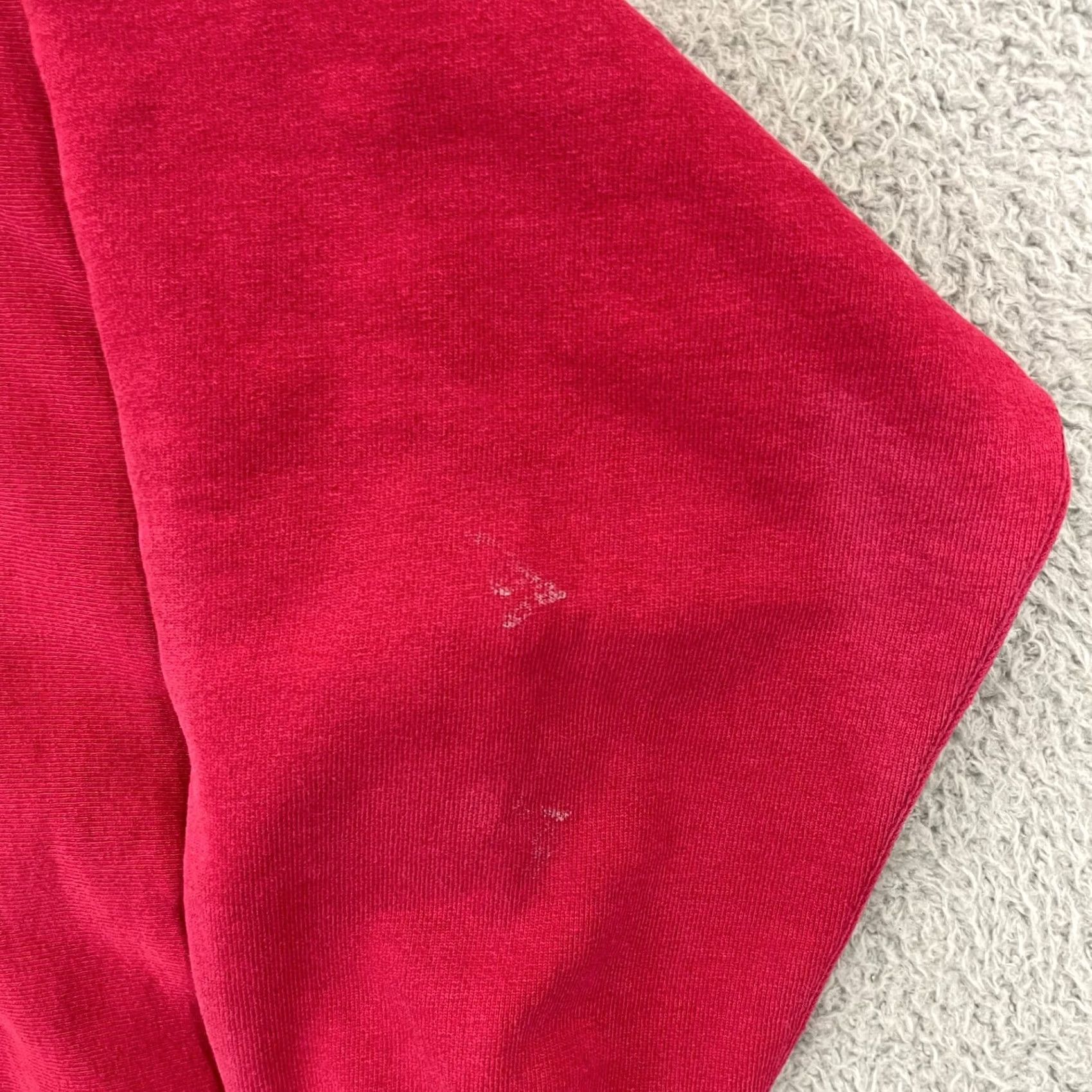 Champion VINTAGE Champion Reverse Weave Sweatshirt Men Adult L Shippensburg University 90s USA Red Cotton Blend Logo 80s 90s Designer USA Size US L / EU 52-54 / 3 - 4 Thumbnail