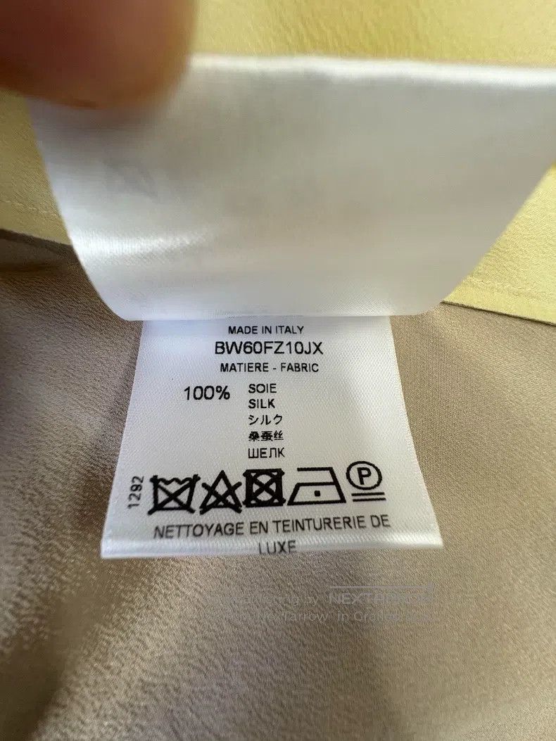Givenchy Givenchy 100% pure mulberry silk - yellow and blue color b Size US L / EU 52-54 / 3 - 7 Thumbnail