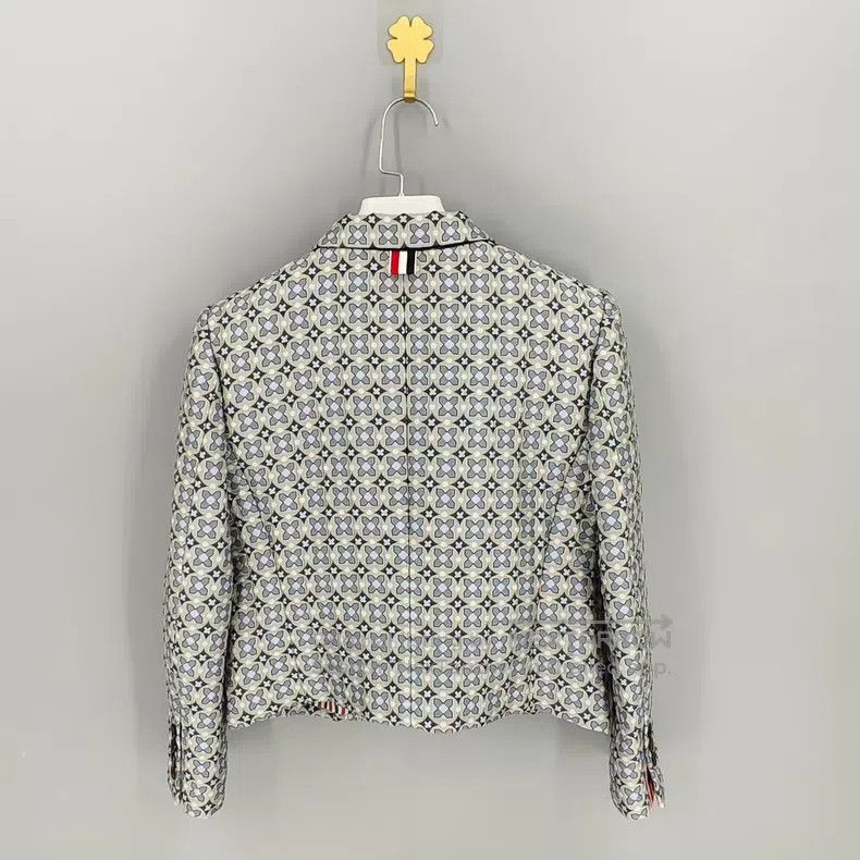 Thom Browne Thom Browne Floral Print Suit Jacket Size XS / US 0-2 / IT 36-38 - 2 Thumbnail