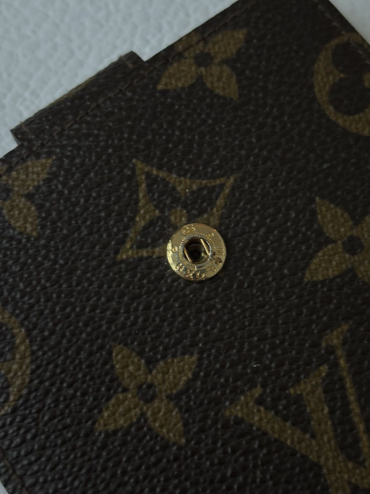 Louis Vuitton Louis Vuitton Vintage LV Monogram Compact Wallet Size ONE SIZE - 7 Thumbnail