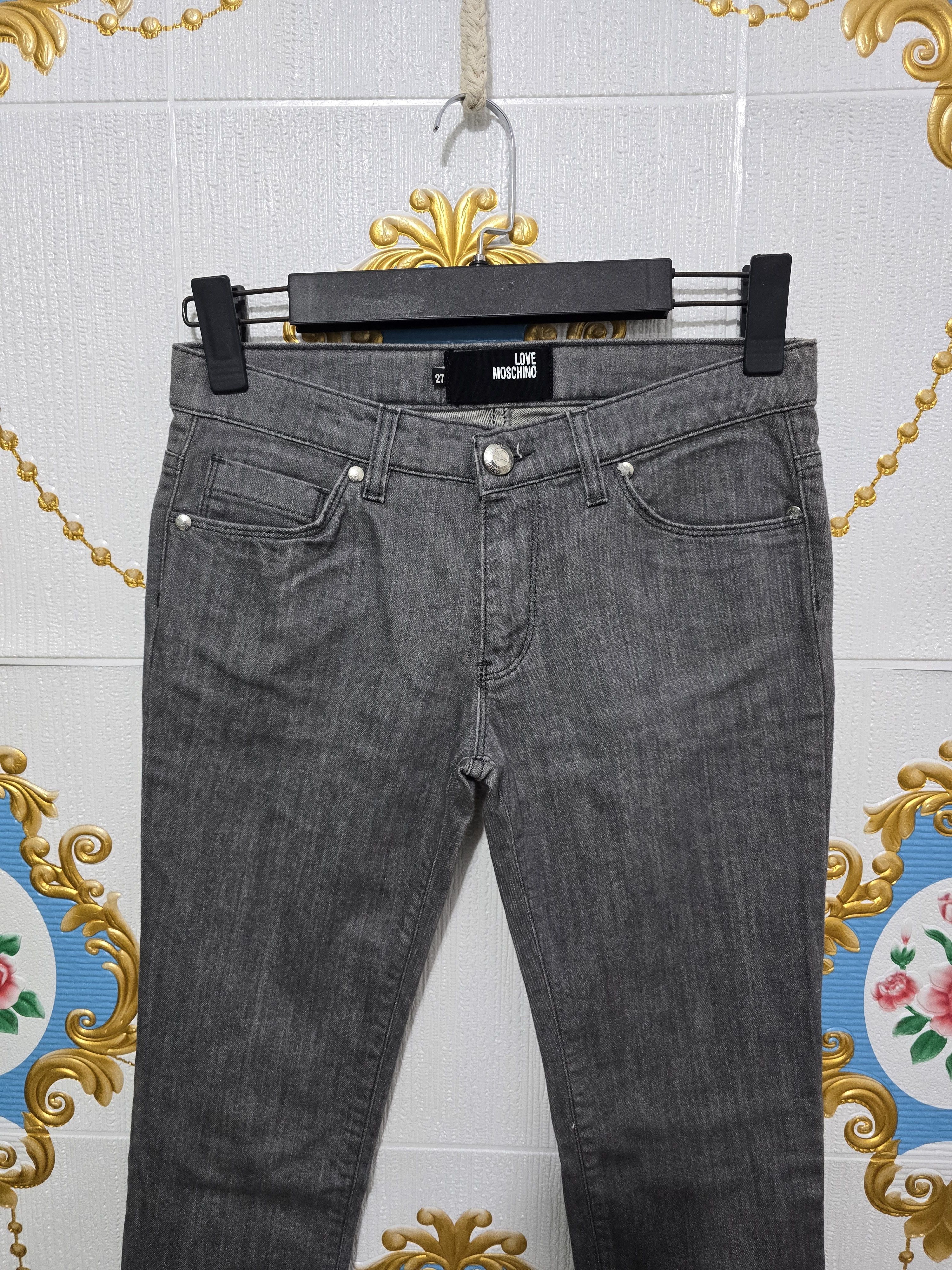 Love Moschino × Moschino MOSCHINO jeans women size small w27 never worn Size 27" / US 4 / IT 40 - 2 Thumbnail