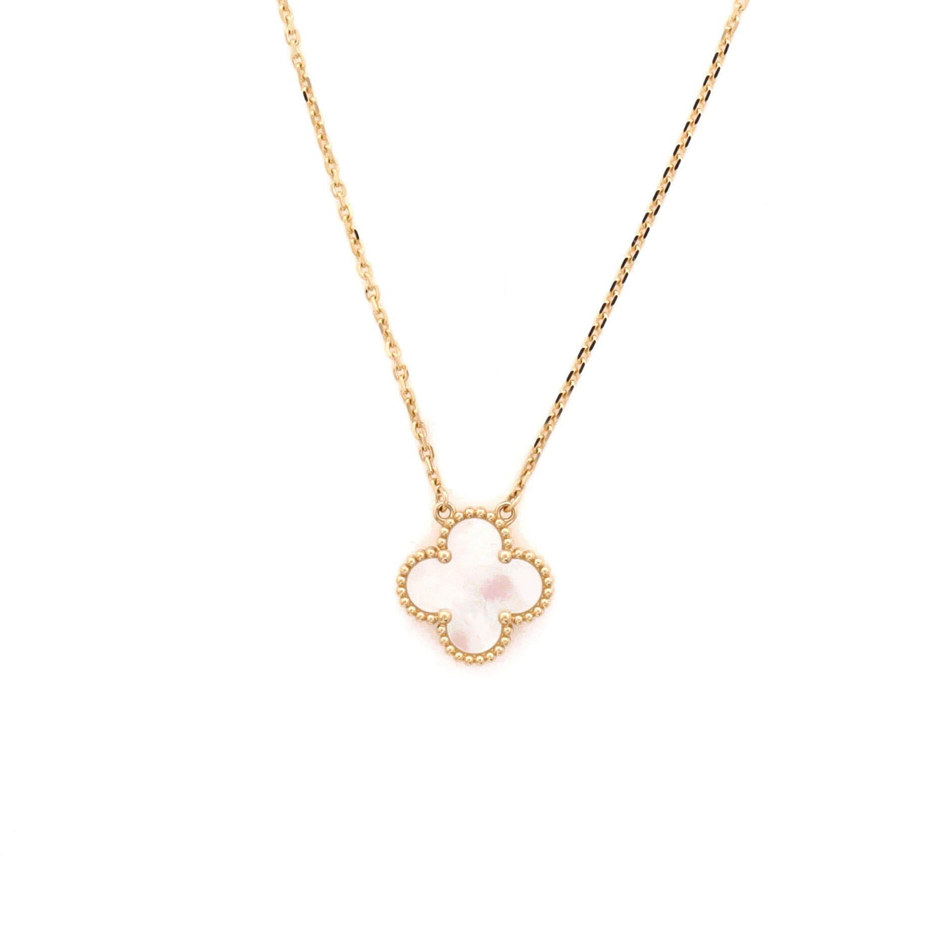 Van Cleef & Arpels Vintage Alhambra Pendant Necklace Size ONE SIZE - 1 Thumbnail