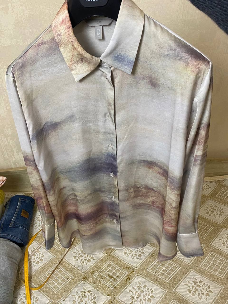 H&M 🔥 H&M Relaxed Fit Womens Button Up Shirt Art Blouse Top Size M / US 6-8 / IT 42-44 - 6 Thumbnail